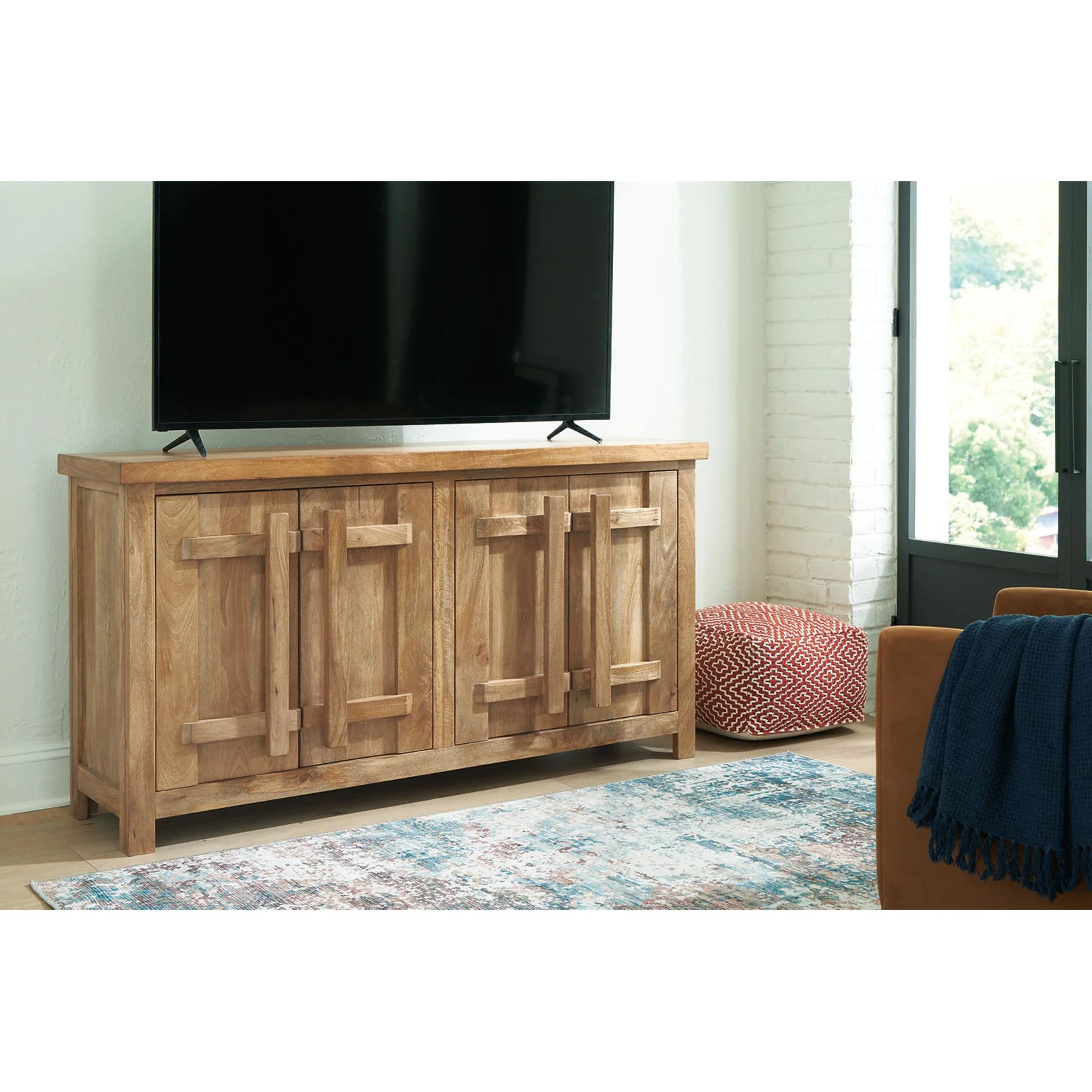 Dresor Accent Cabinet - Natural - Image 7