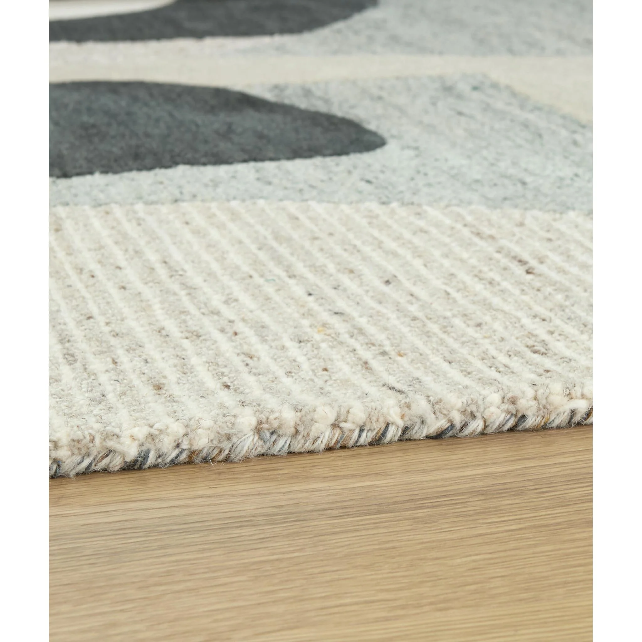 Edrickhill Area Rug - Image 3