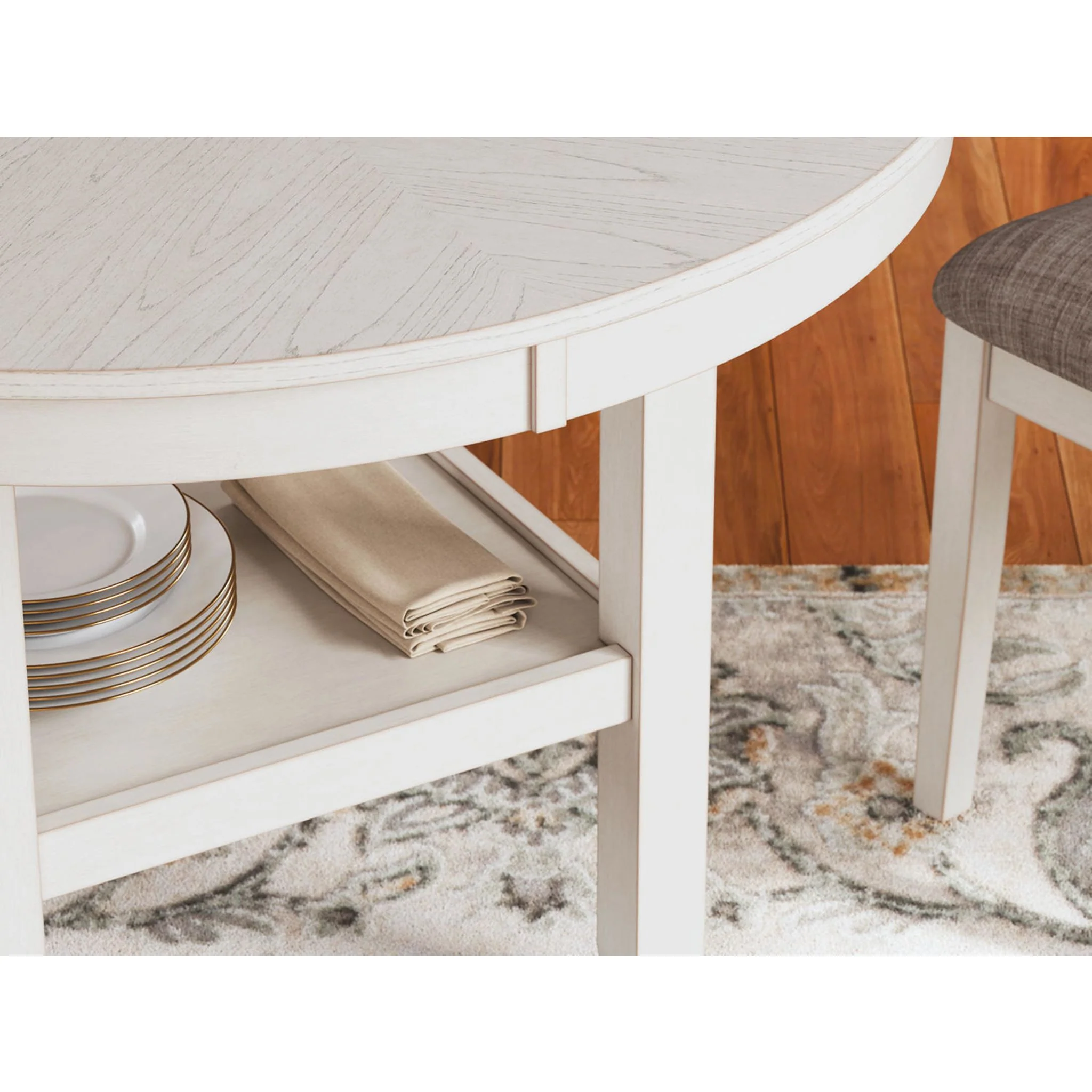 Erinberg Dining Set - Image 3