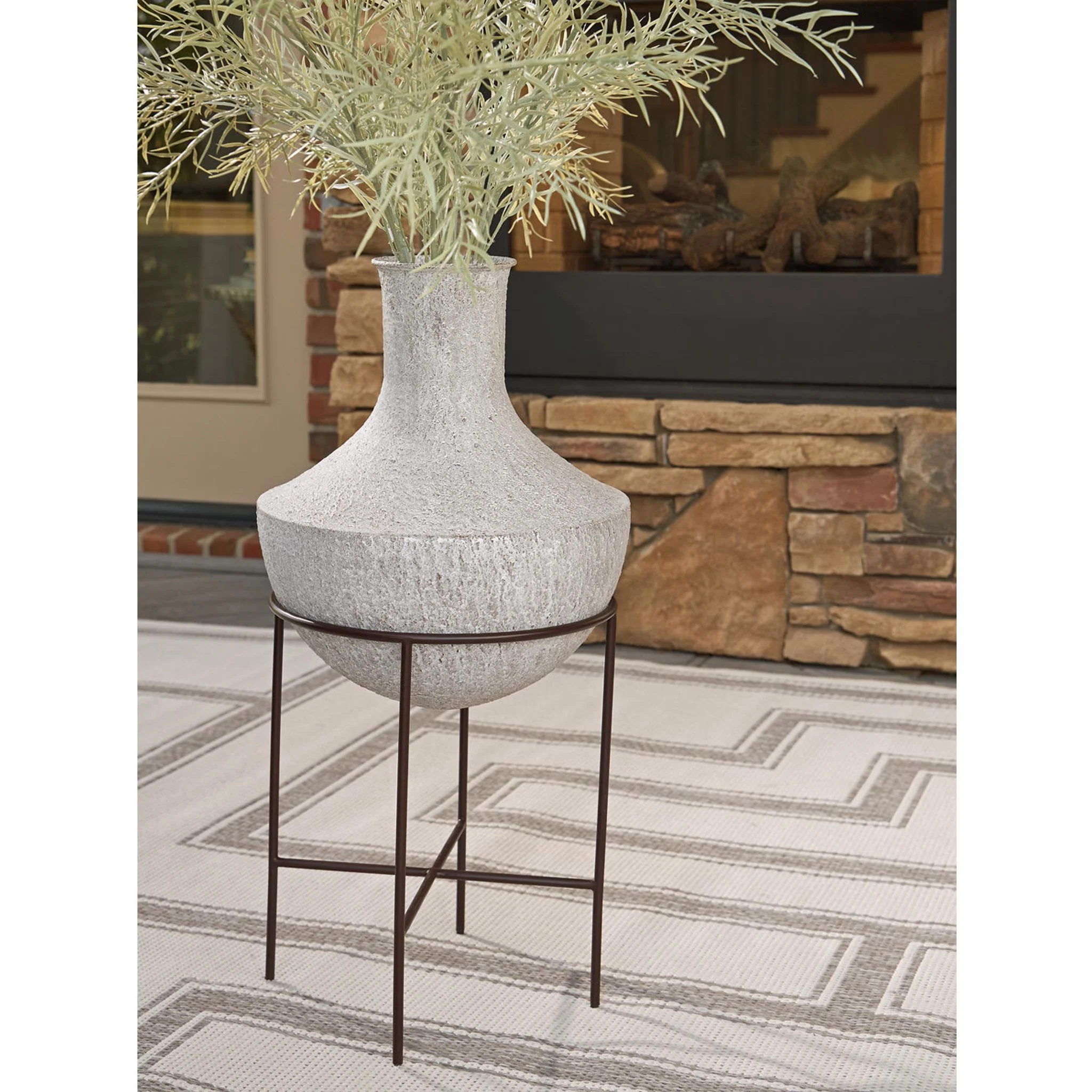 Estonbank Vase - Image 3