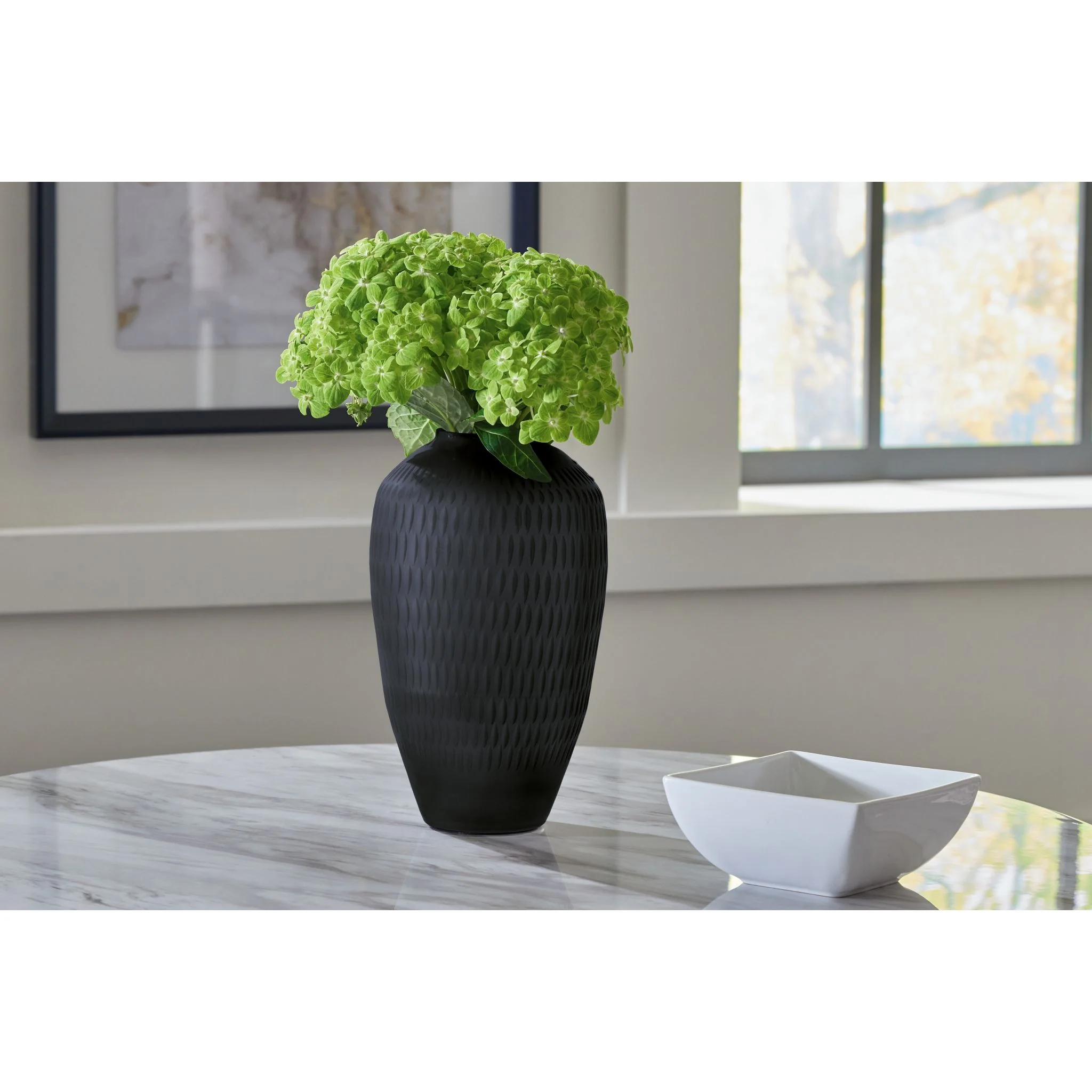 Etney Vase - Image 2