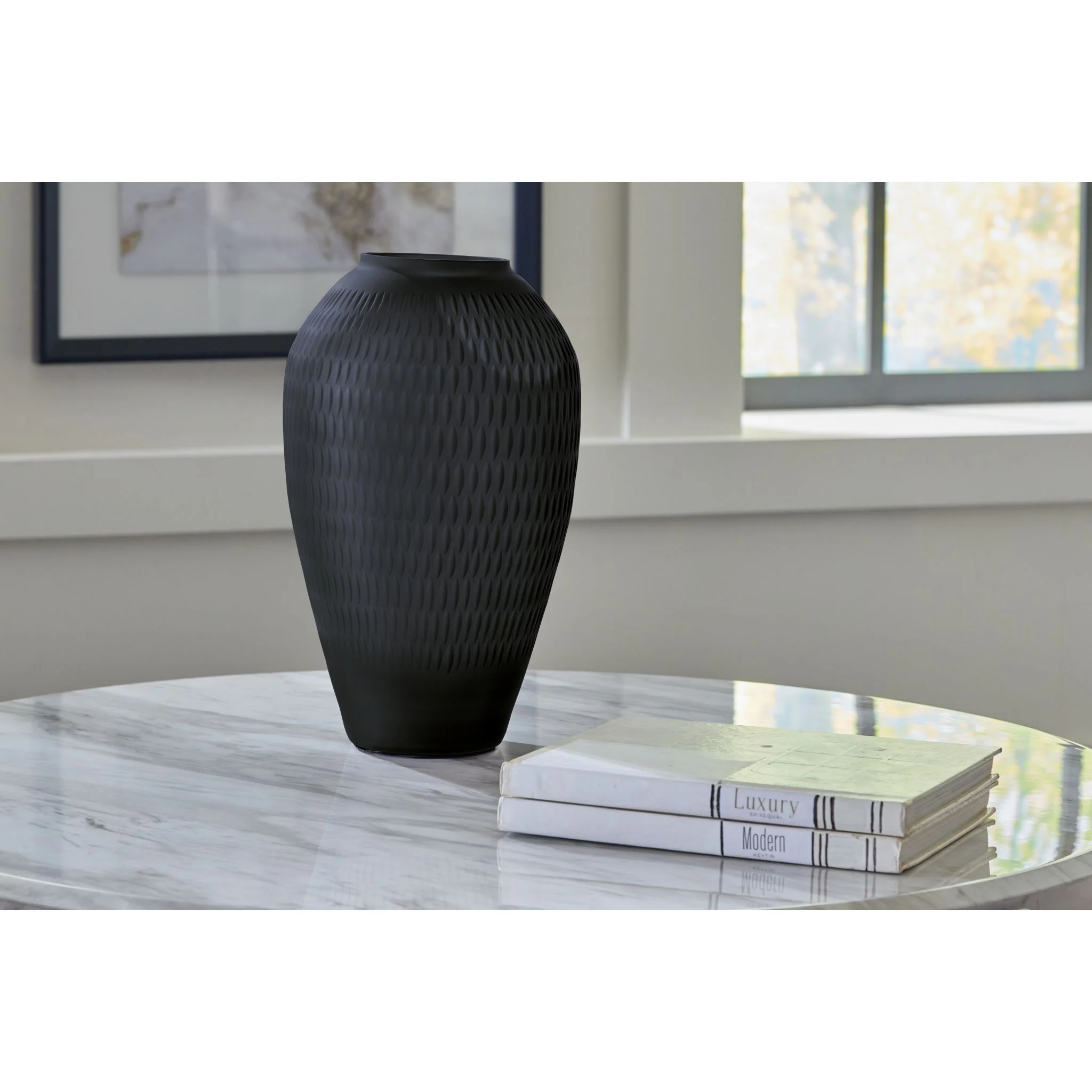 Etney Vase - Image 2