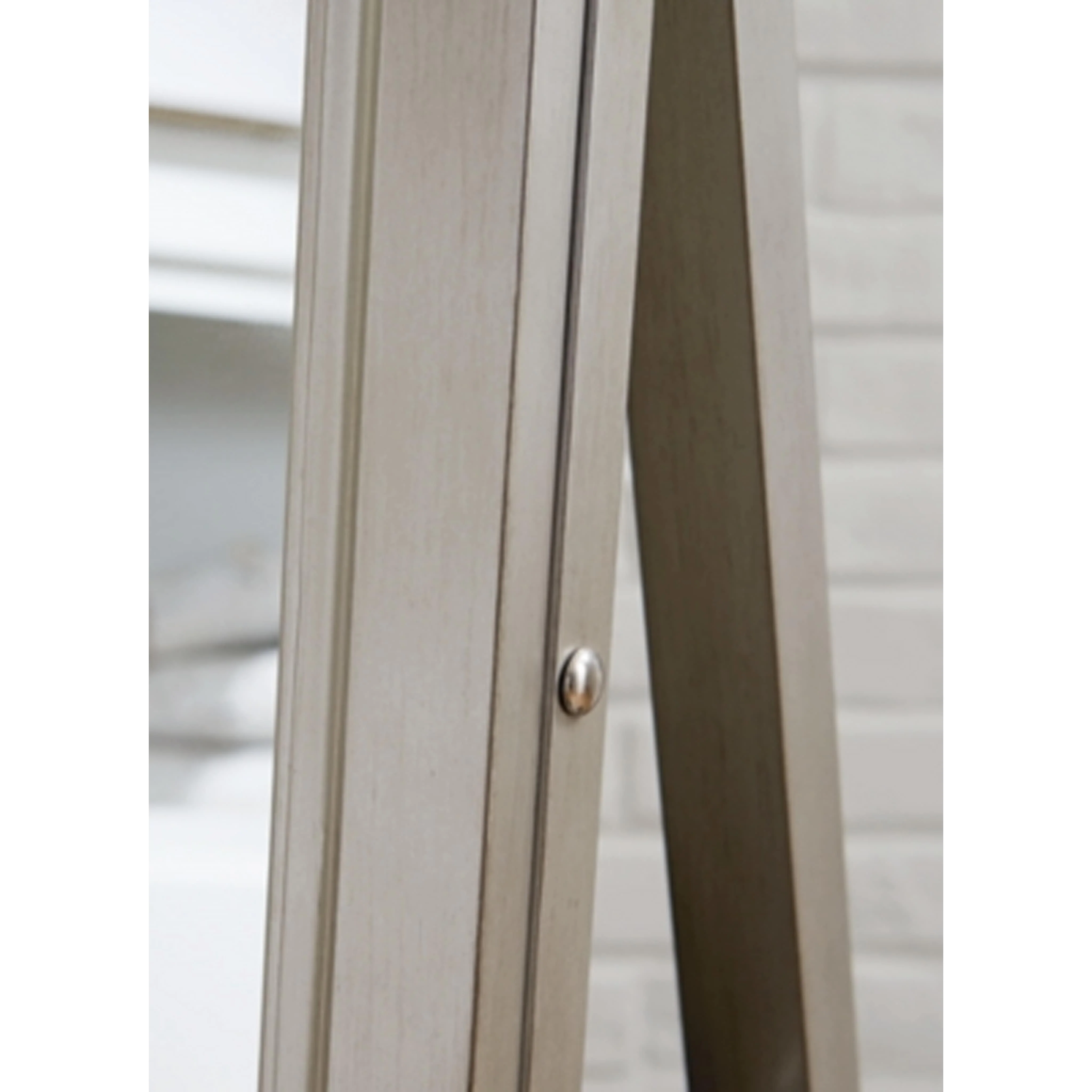 Evesen Floor Mirror - Image 6