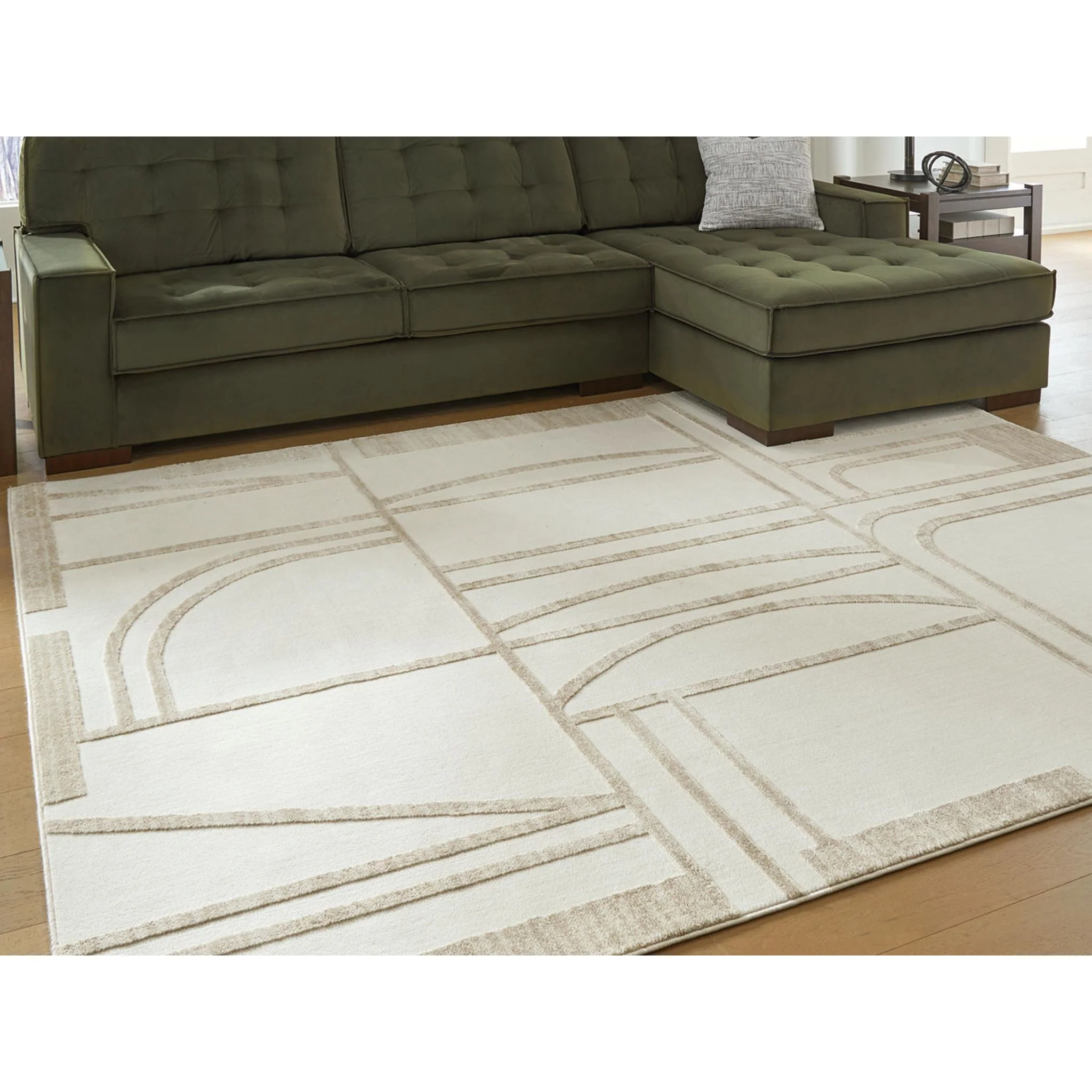 Farongrove Area Rug - Image 10