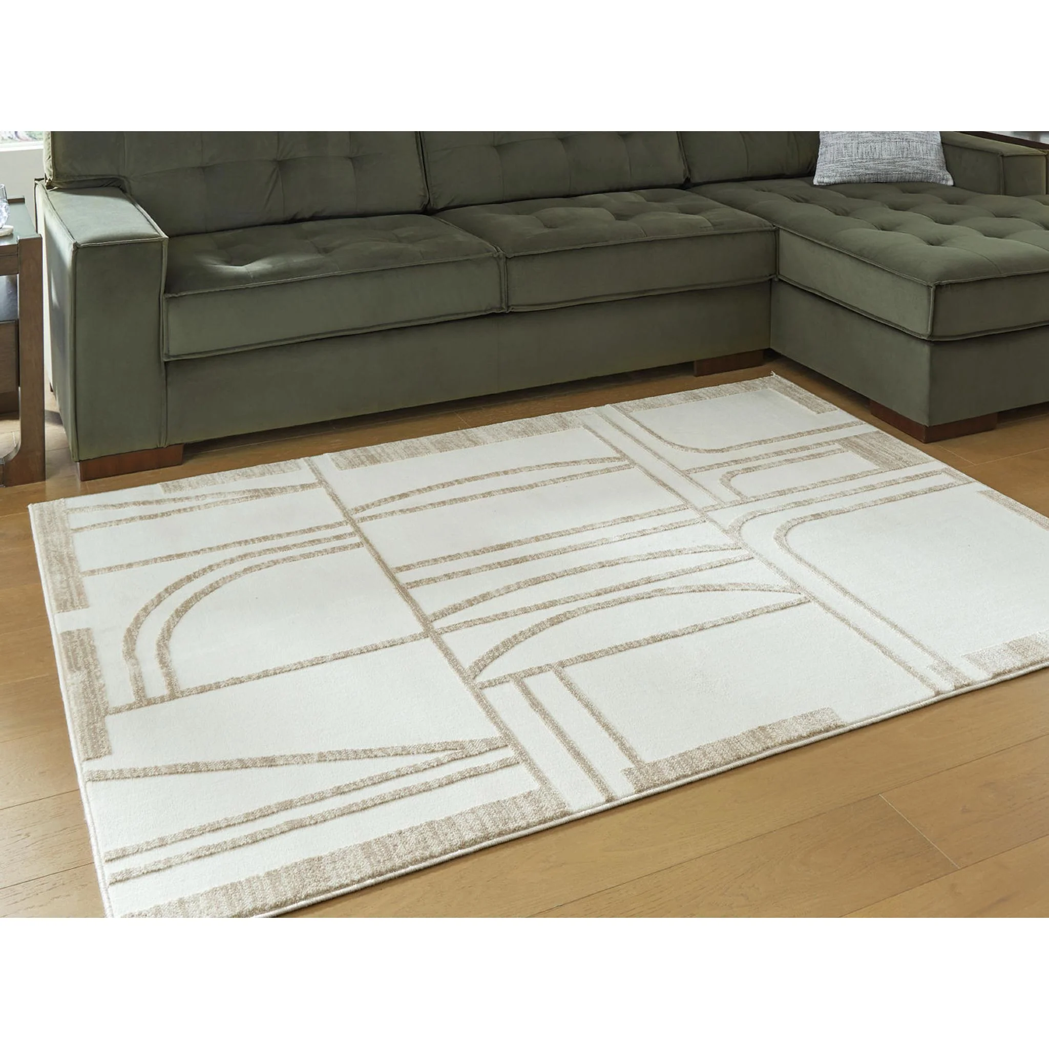 Farongrove Area Rug - Image 5