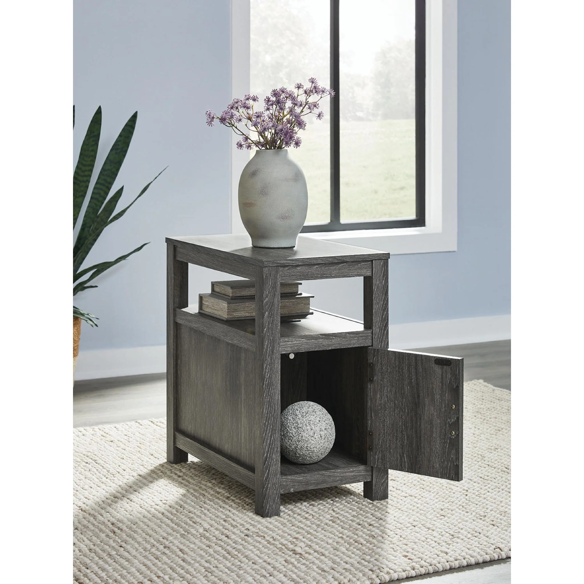 Fendenmore Chairside End Table - Brown/Gray - Image 7