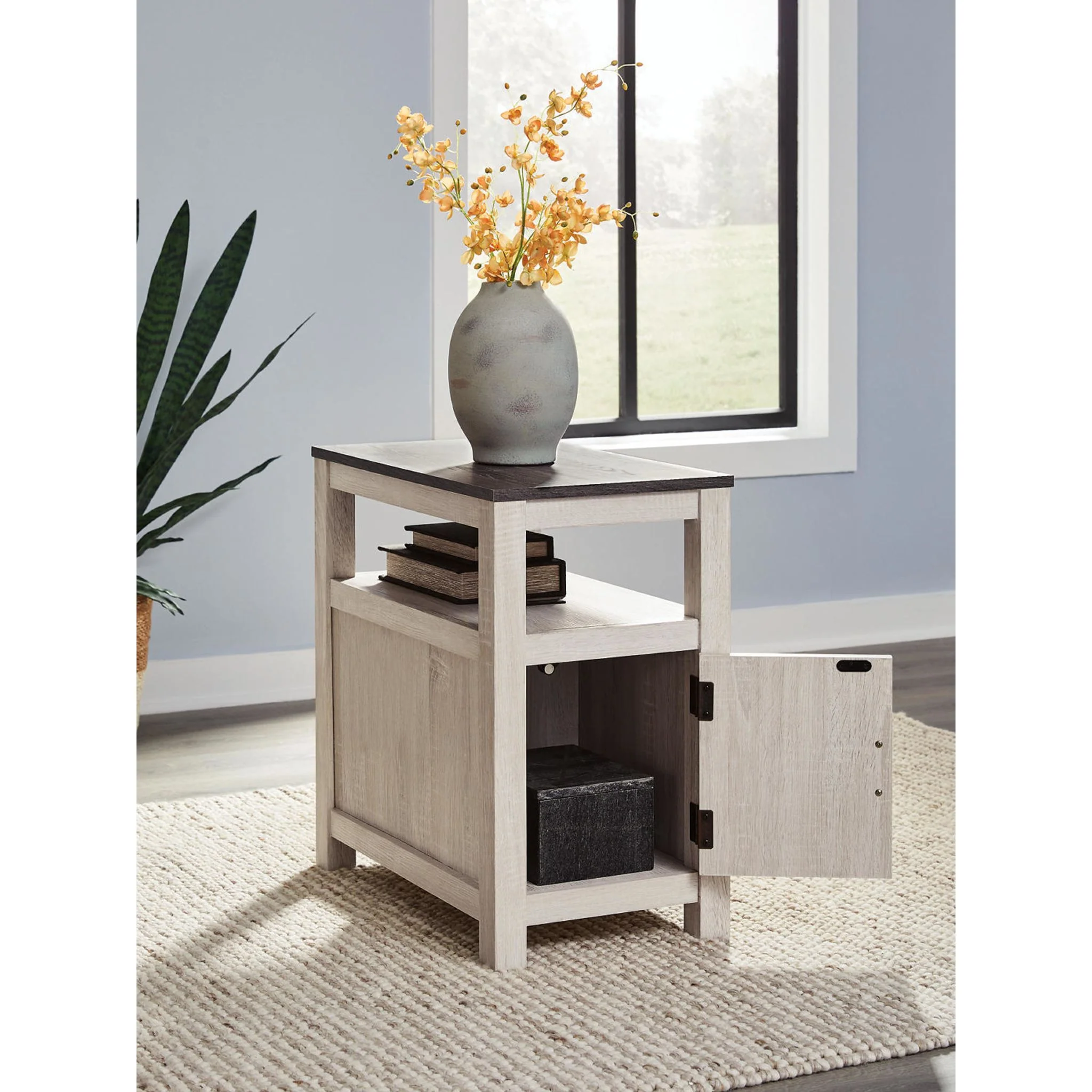 Fendenmore Chairside End Table - Brown Gray/Antique White - Image 7