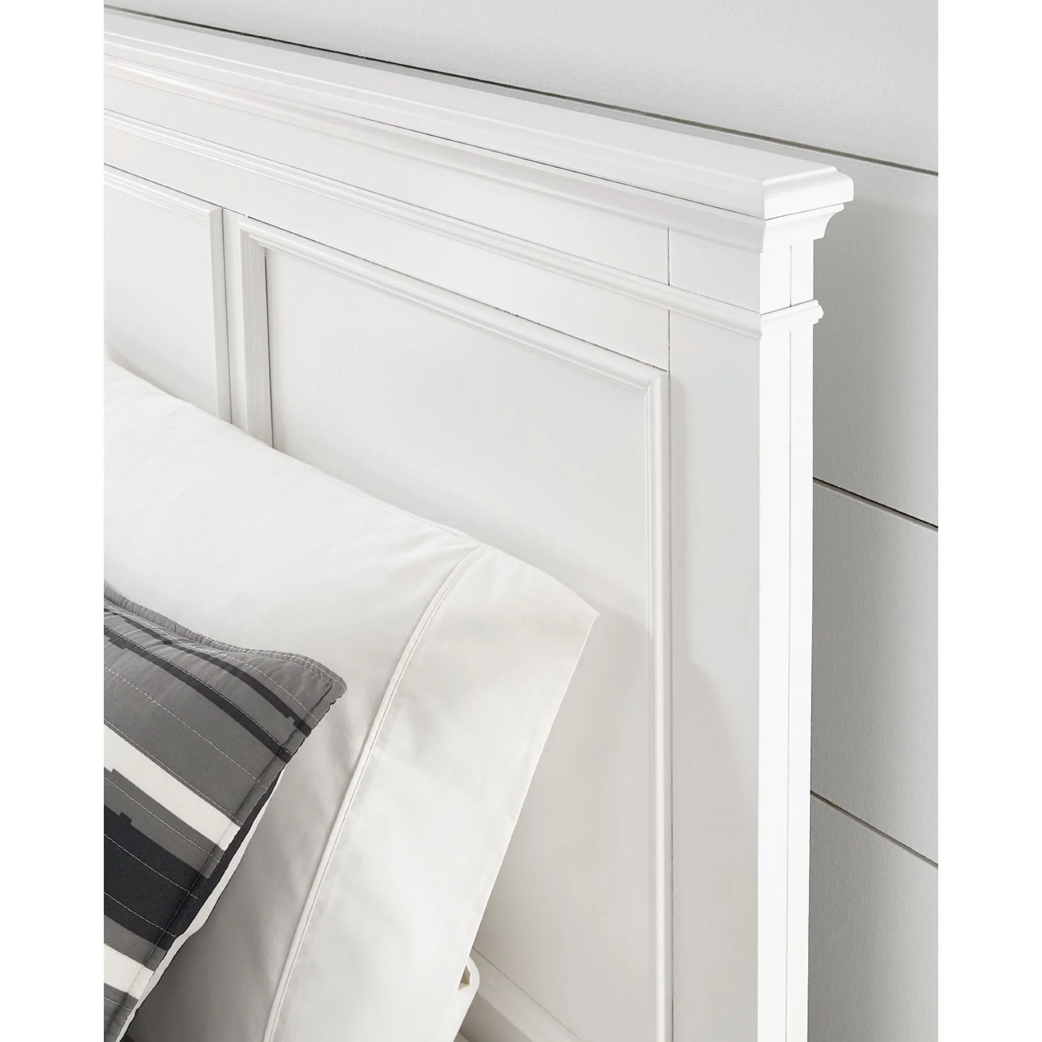 Fortman Panel Bed - White - Image 22