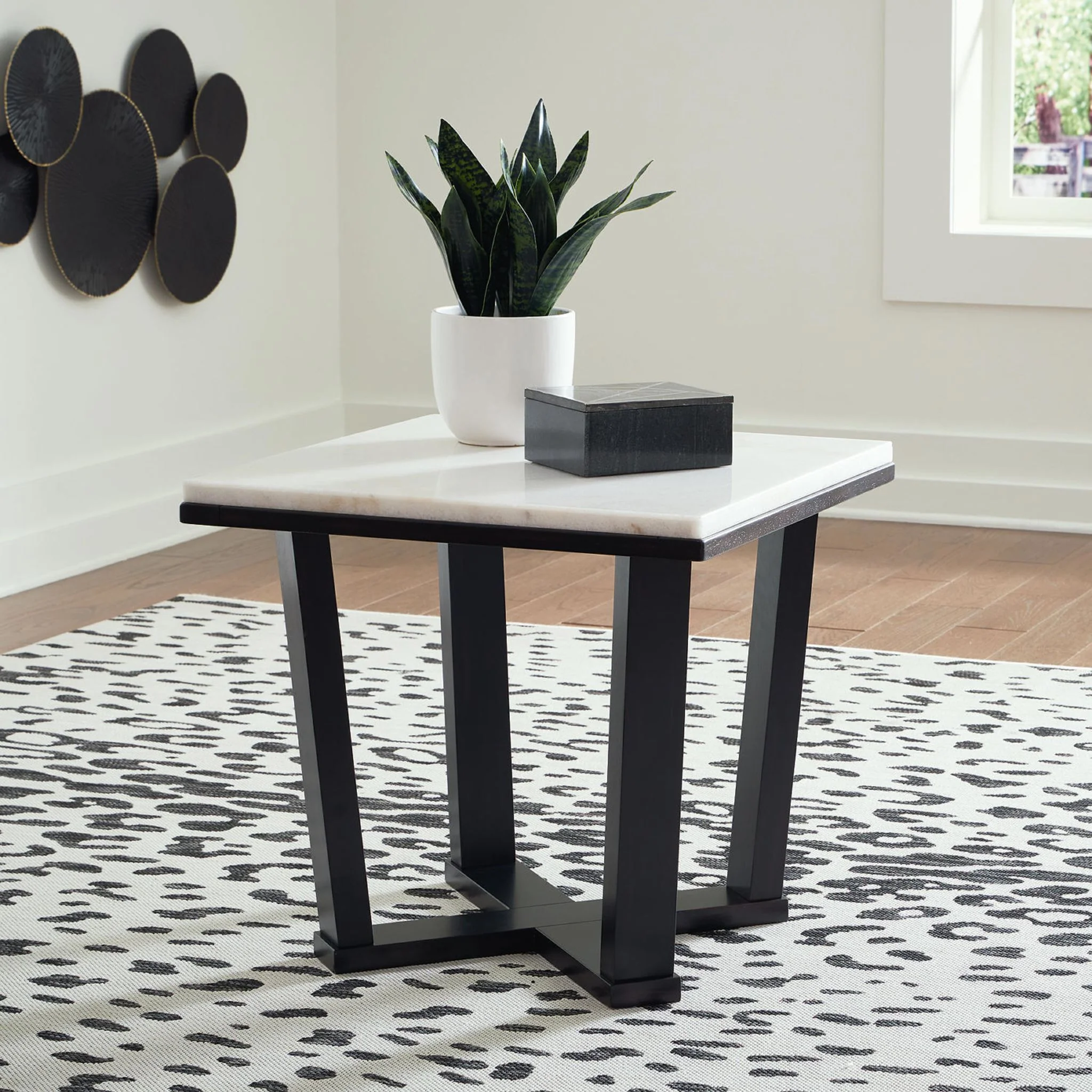 Fostead End Table - White/Espresso - Image 4