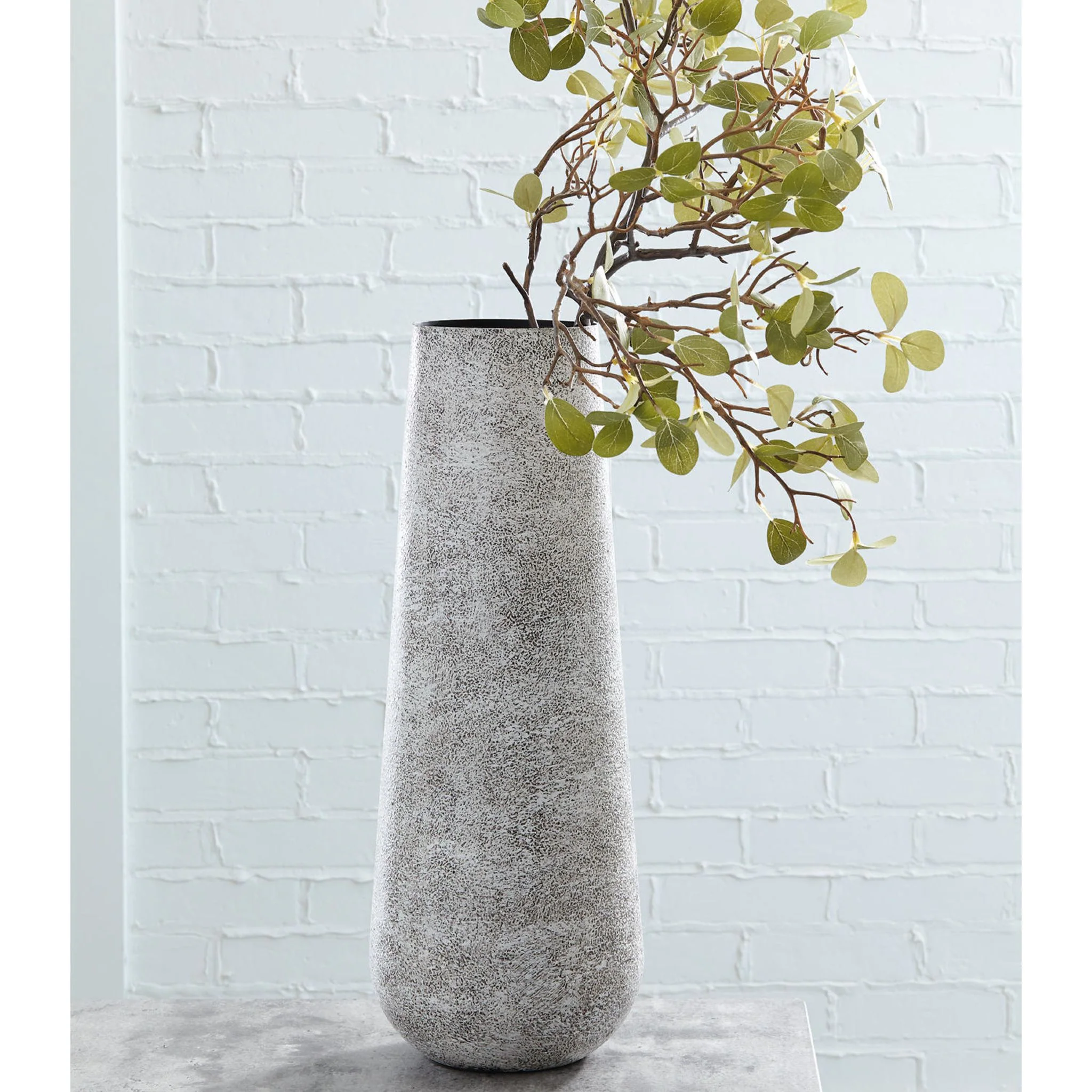 Fynn Vase - Image 2