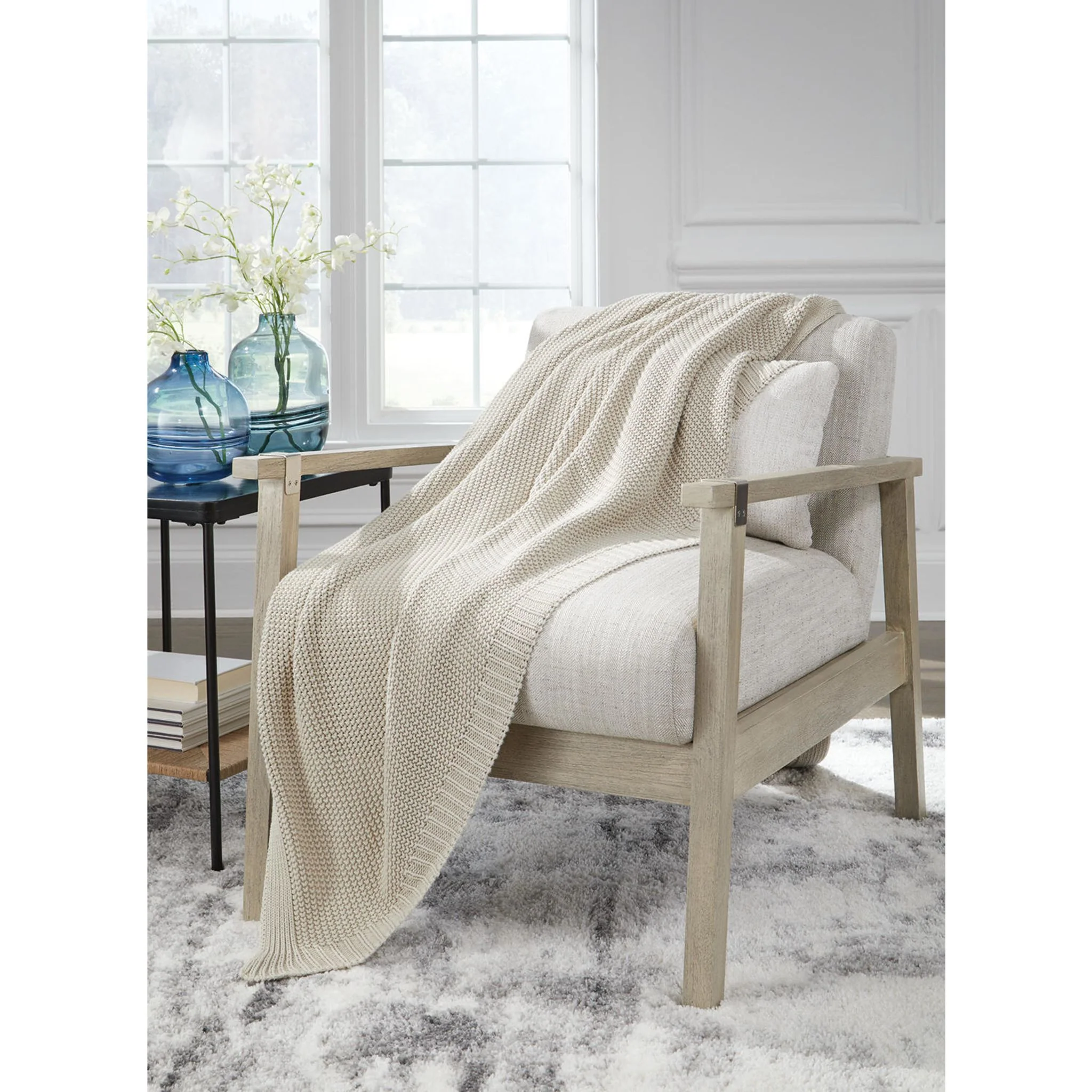 Gayelery Throw - Image 15