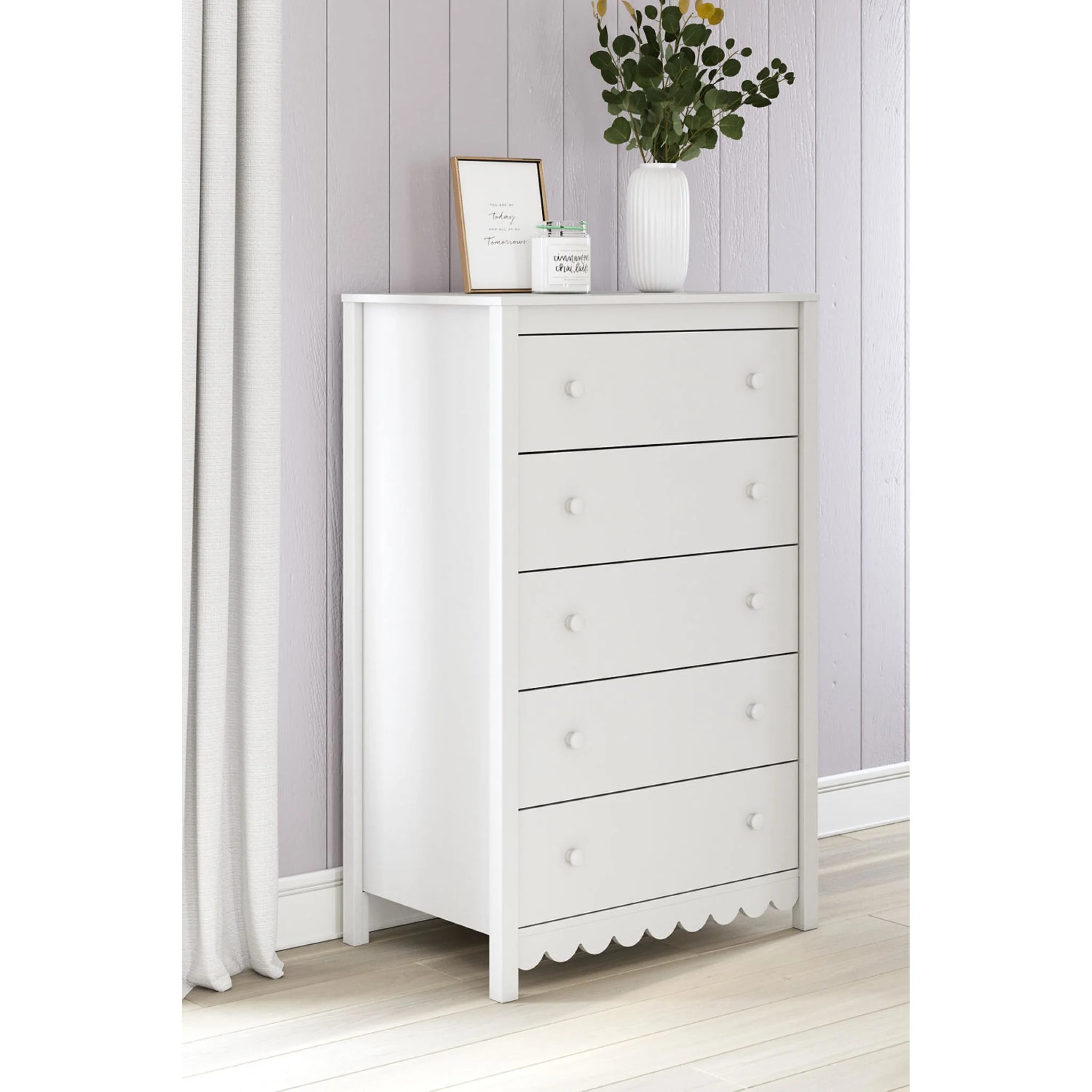 Hallityn Chest - White - Image 2