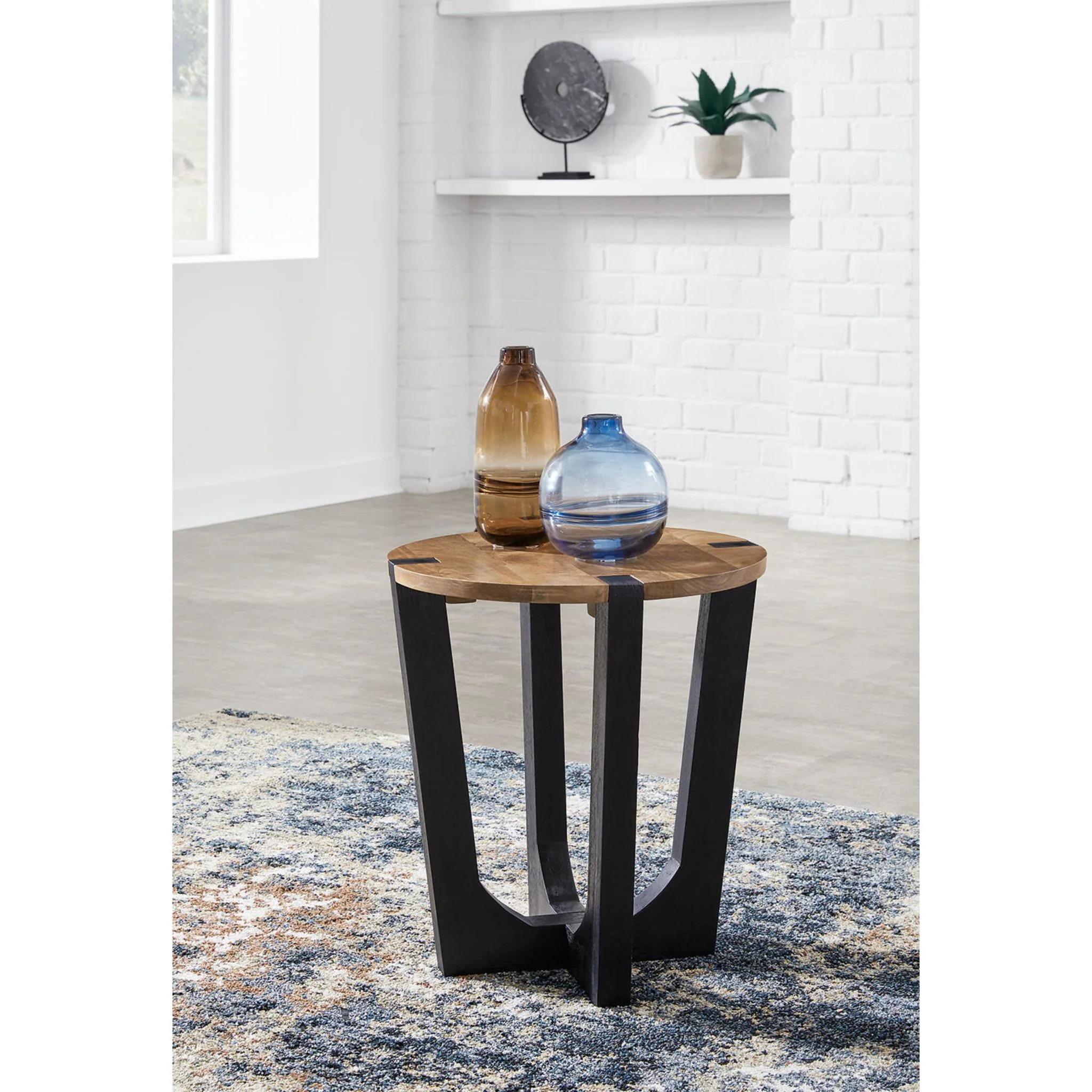 Hanneforth End Table - Brown/Black - Image 5
