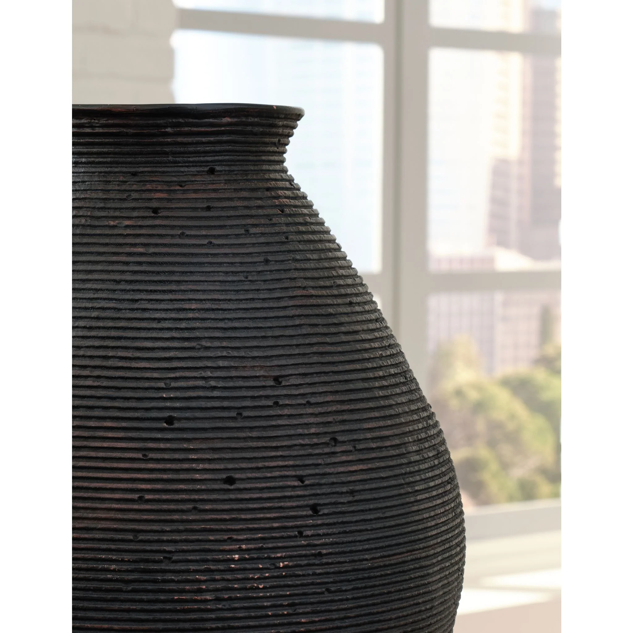 Hannela Vase - Image 5