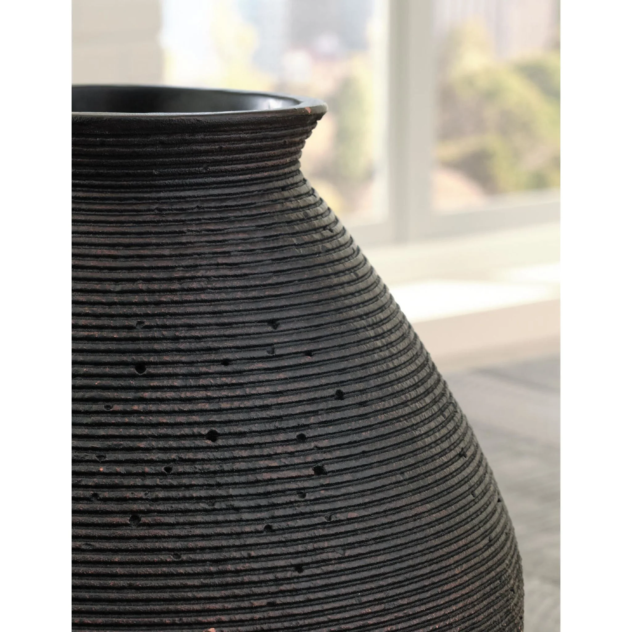 Hannela Vase - Image 5