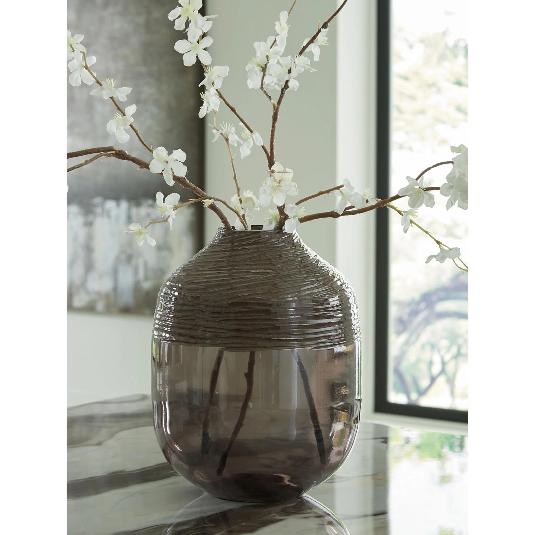 Harpwick Vase - Image 2