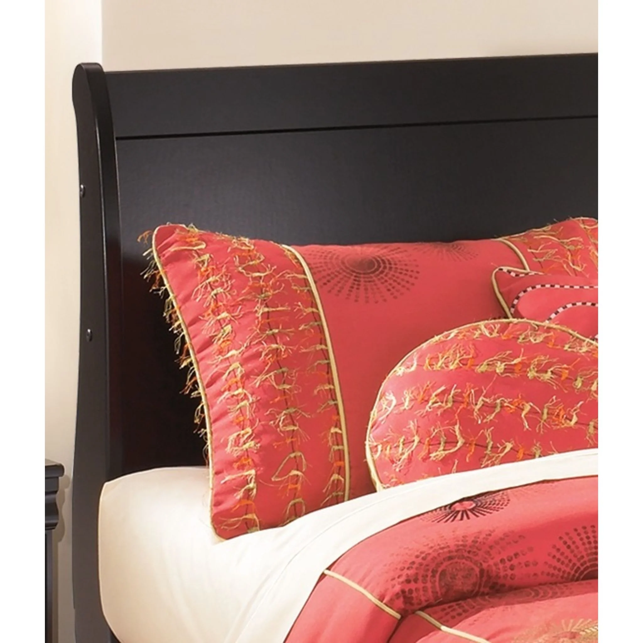 Huey Vineyard 6 Piece Full Sleigh Bedroom - Black - Image 5