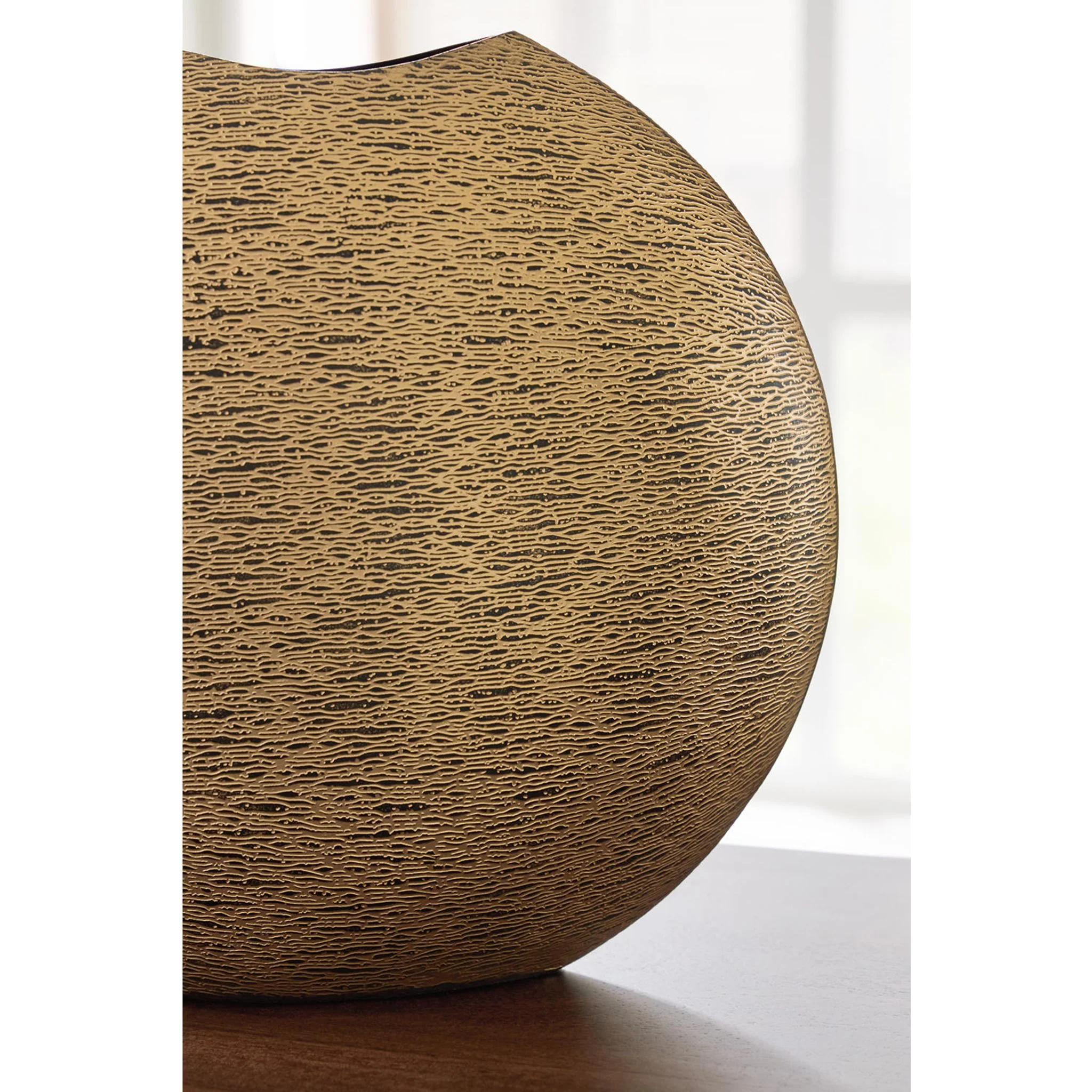Iansboro Vase - Image 3