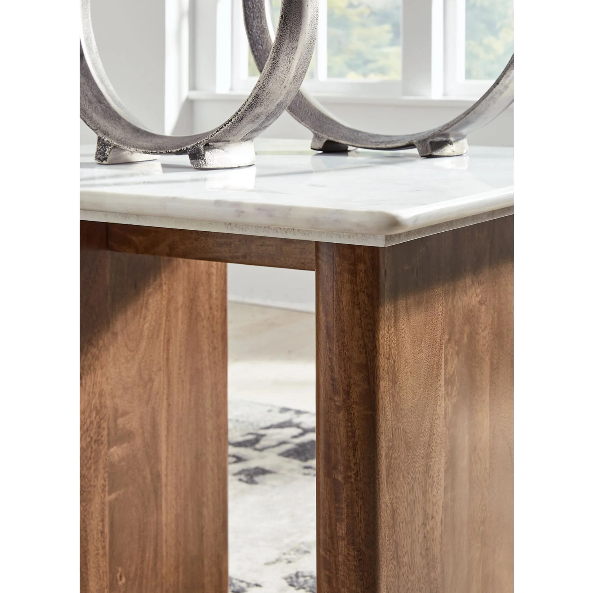 Isanti End Table - Light Brown/White - Image 3