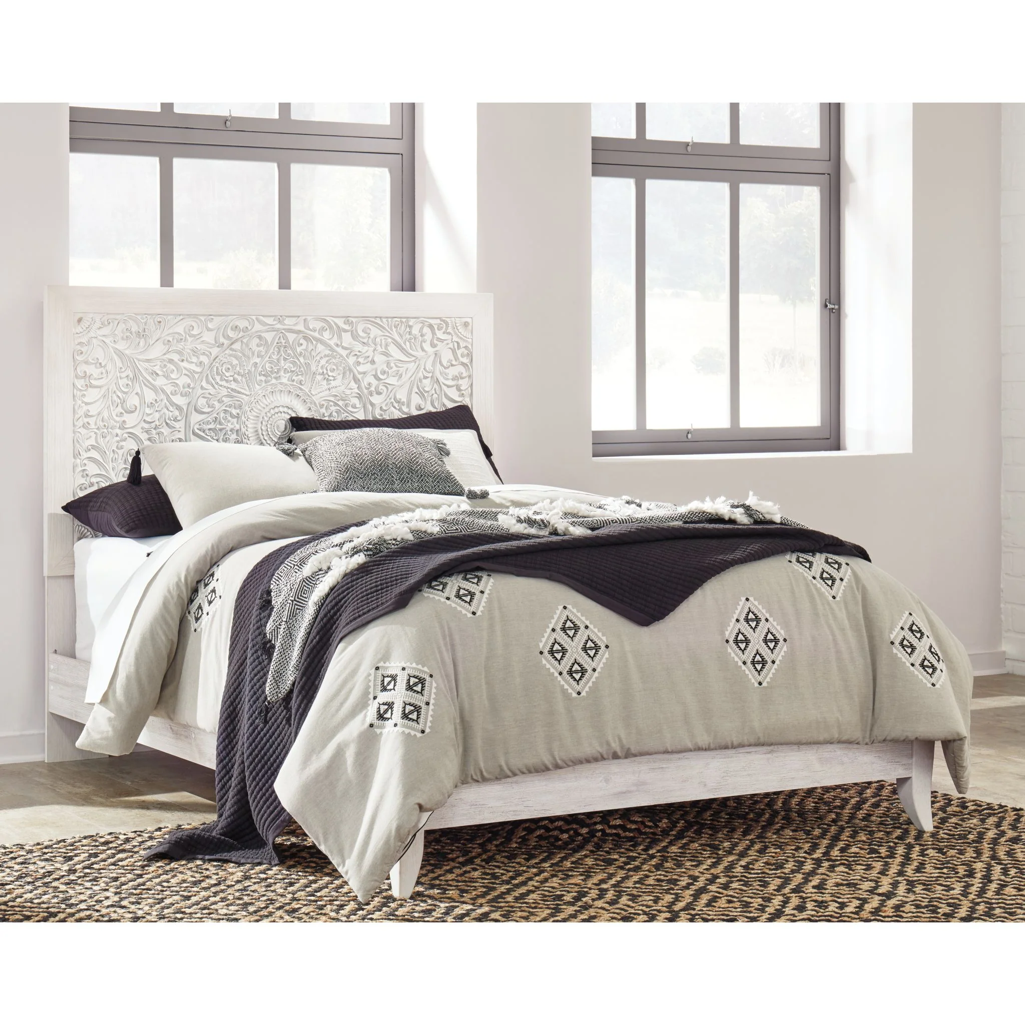 Jareth Panel Bed - Whitewash - Image 2