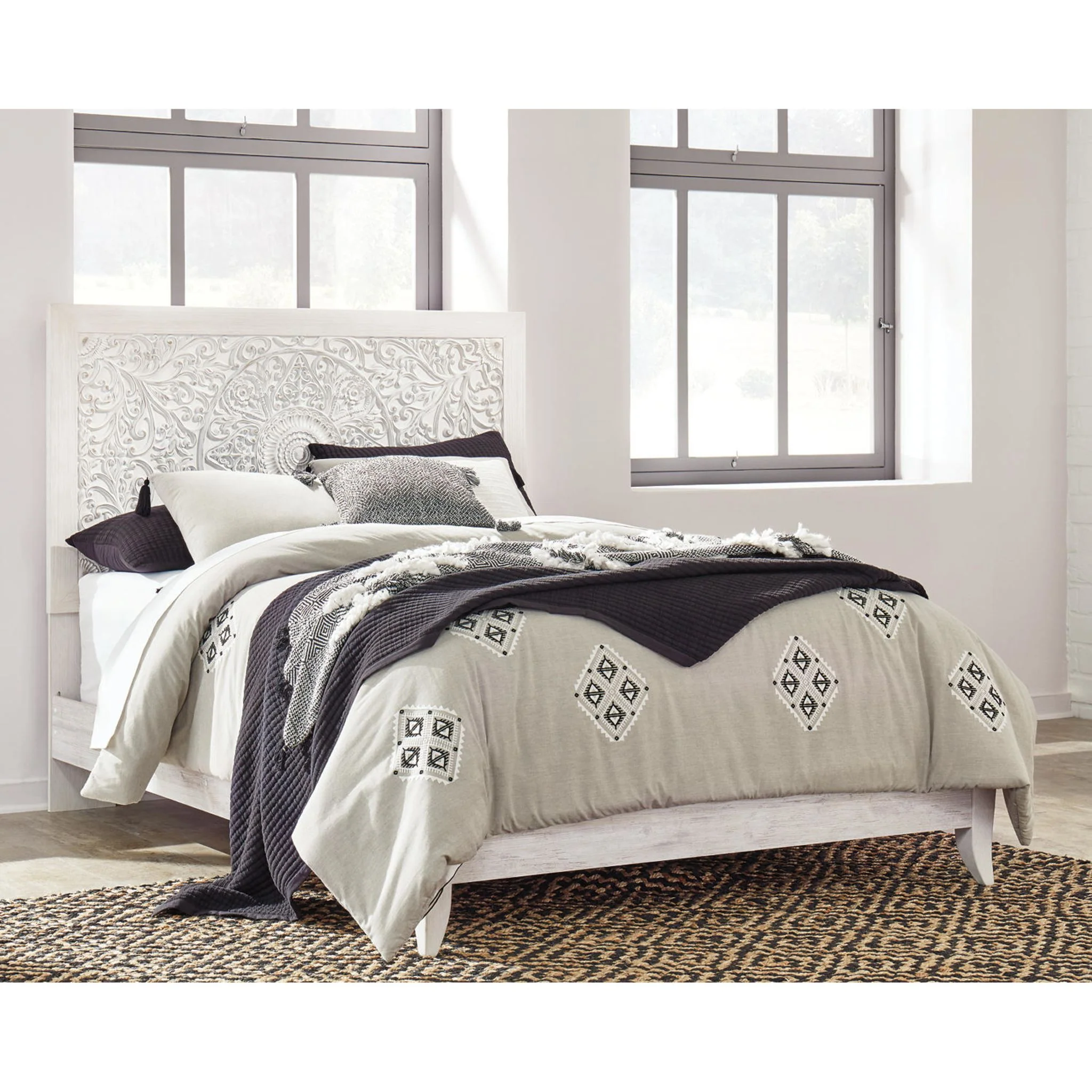 Jareth Panel Bed - Whitewash - Image 7