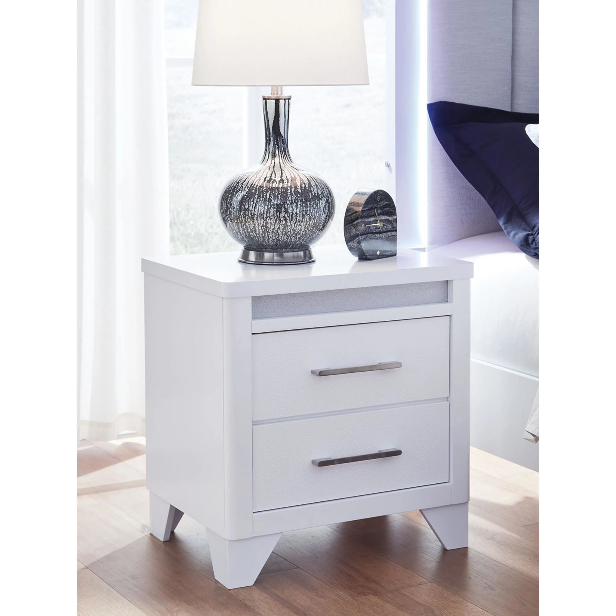 Jarlee Nightstand - White - Image 2