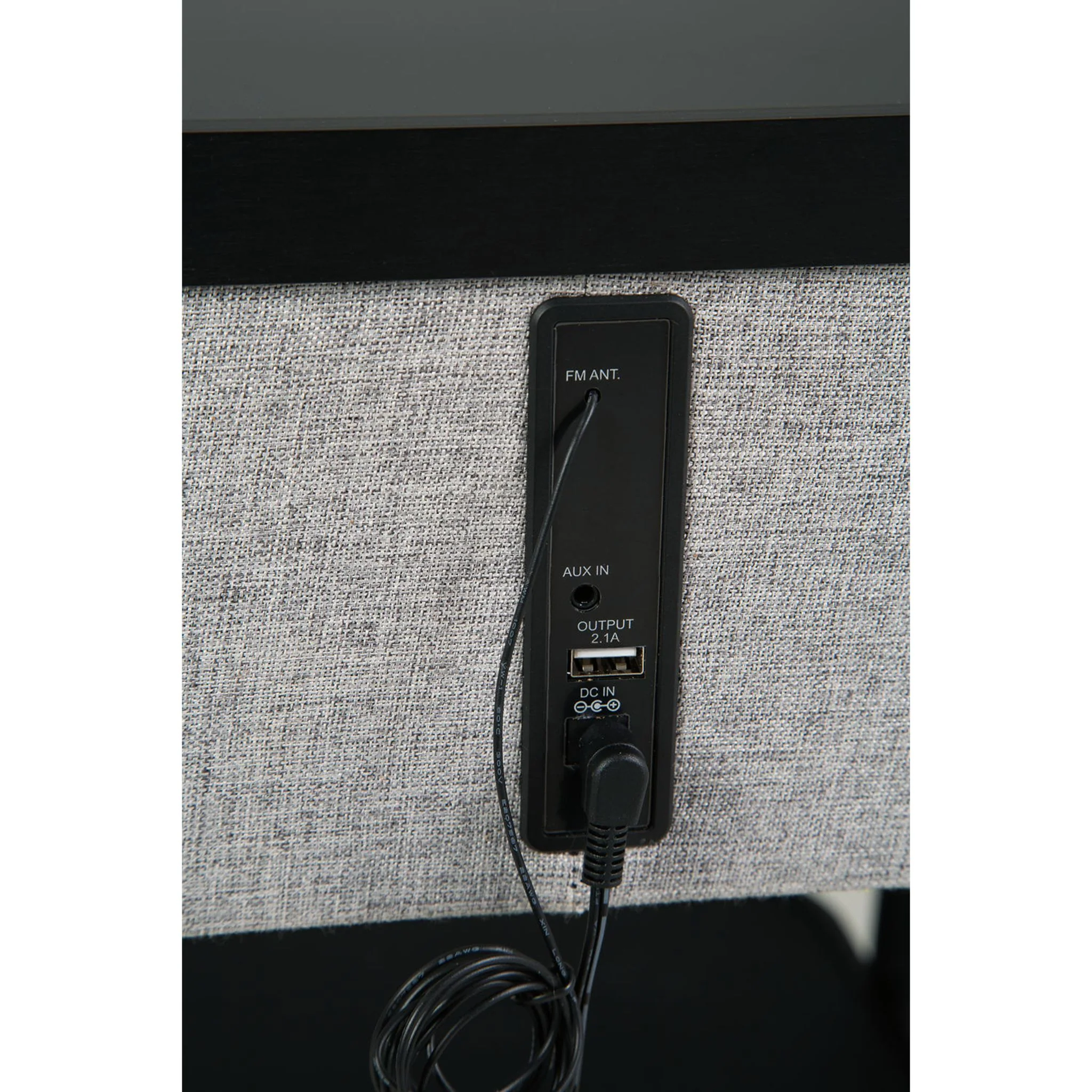 Jorvalee Accent Table - Gray/Black - Image 13