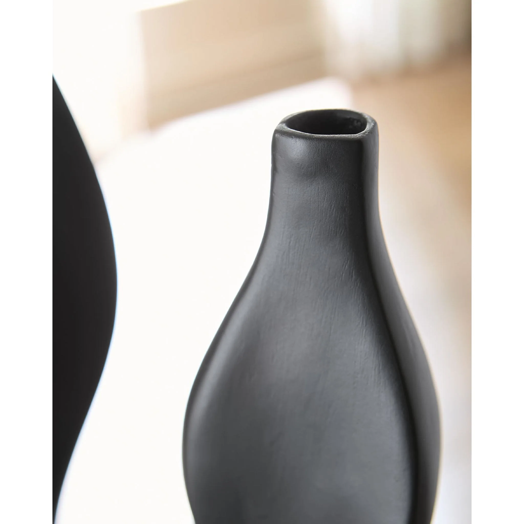 Judsen Vase - Image 5