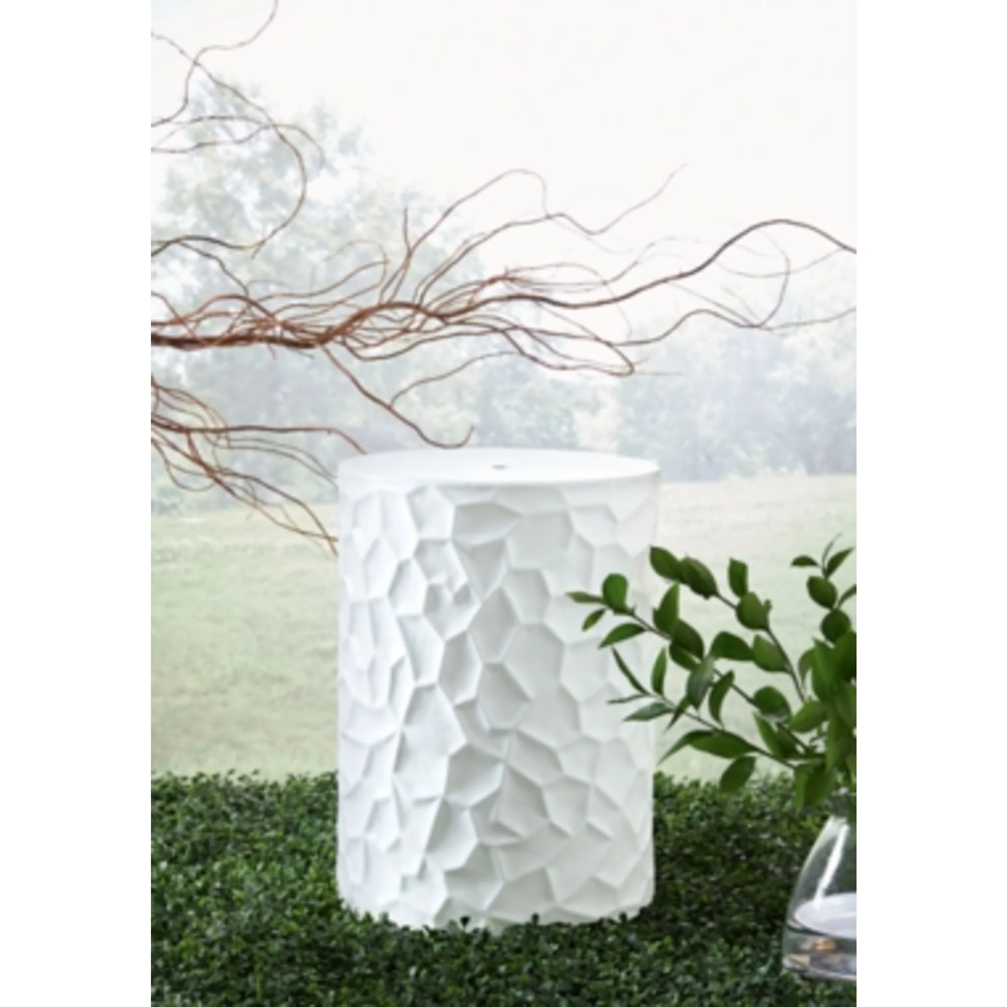 Jungrove Stool - White - Image 6
