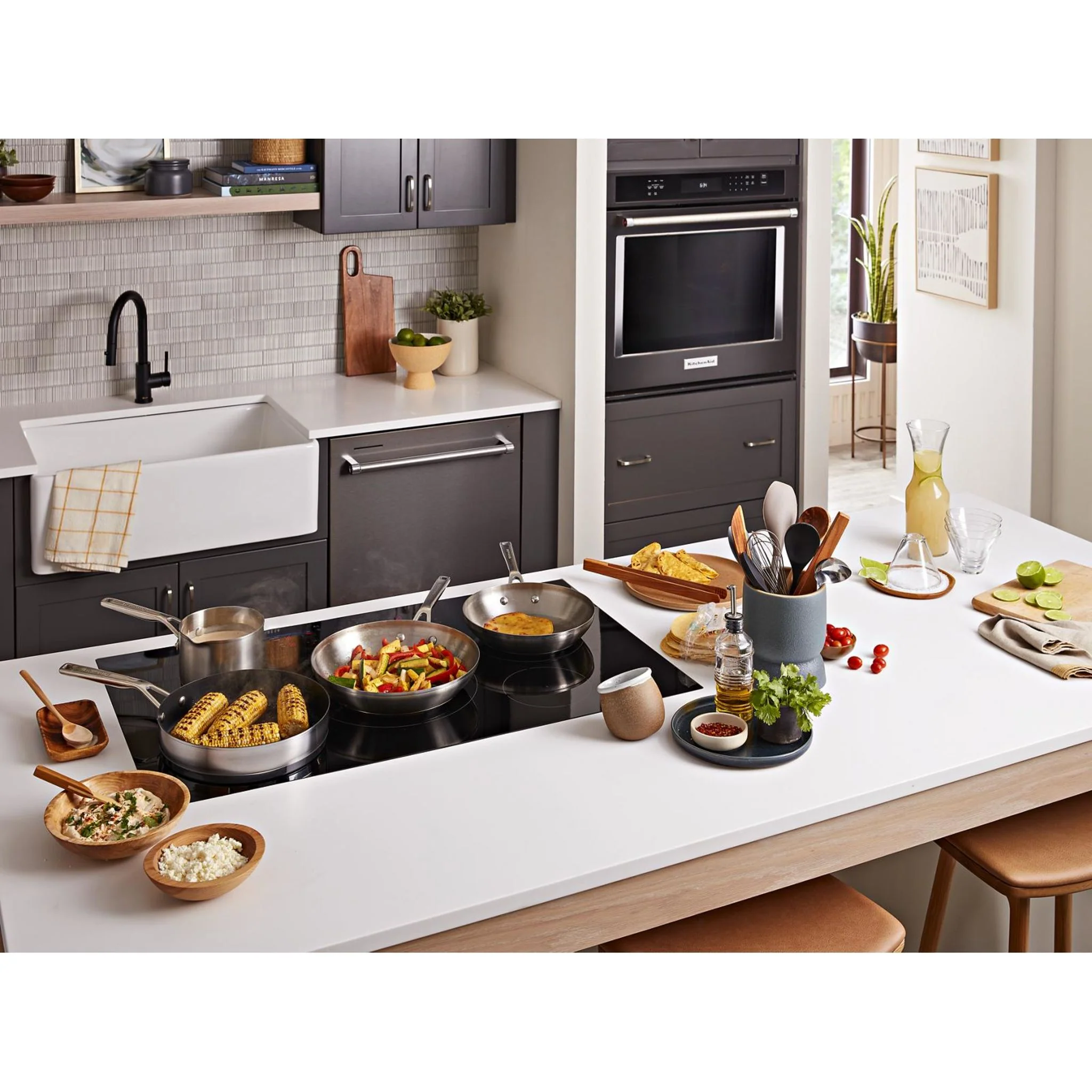 KitchenAid 36-Inch 5-Element Sensor Induction Cooktop -Black (KCIG556JBL) - Image 11