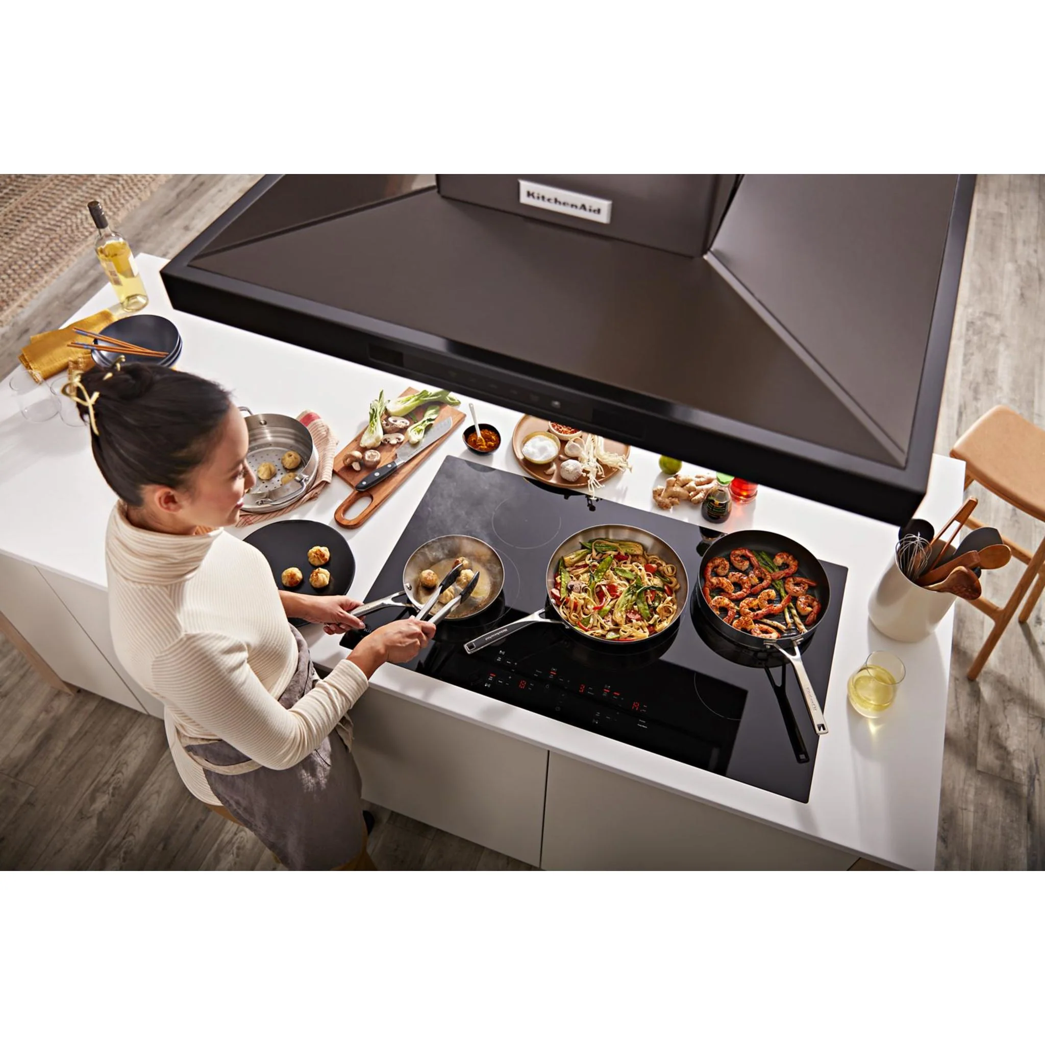 KitchenAid 36-Inch 5-Element Sensor Induction Cooktop -Black (KCIG556JBL) - Image 22