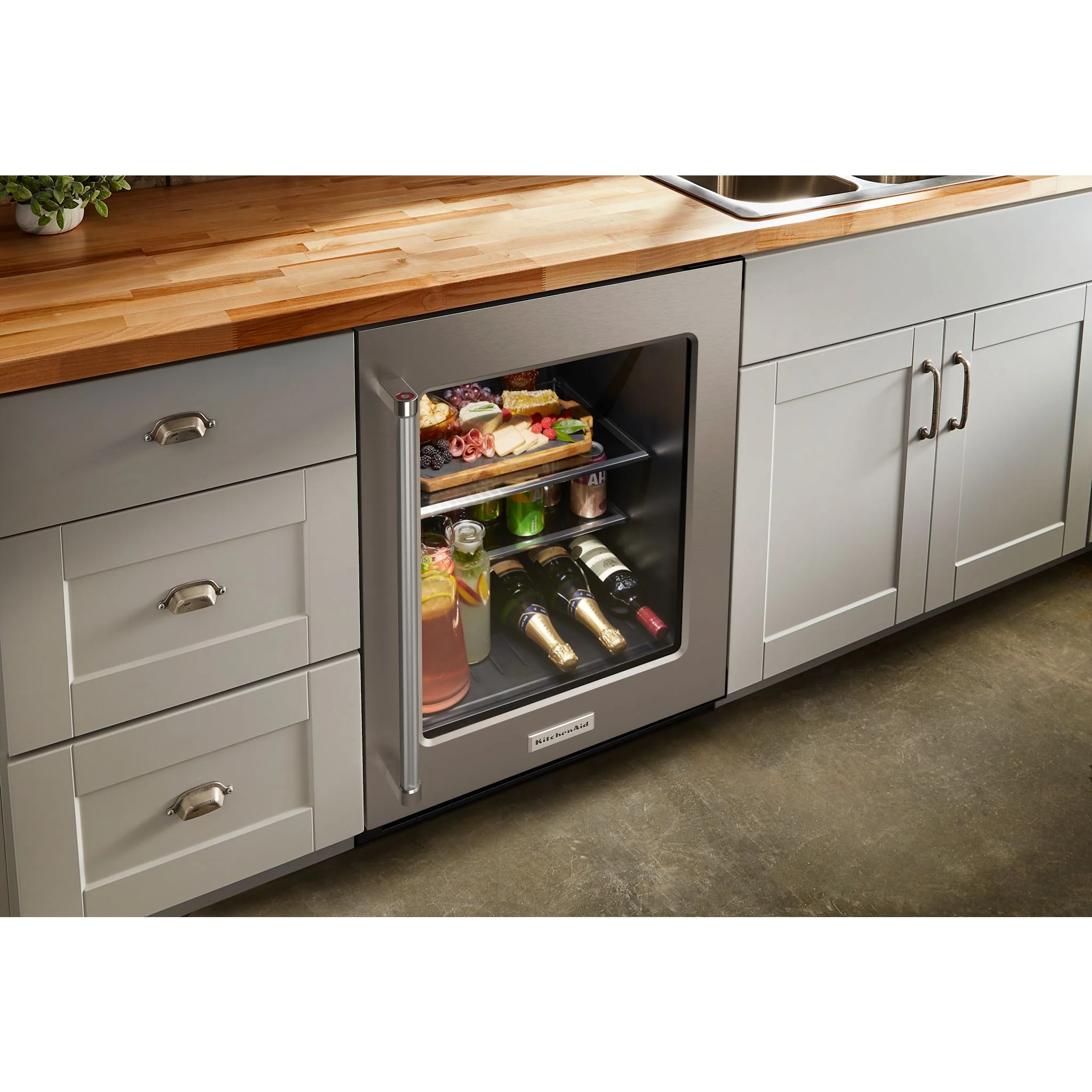 KitchenAid 24" Undercounter Refrigerator with Glass Door and Shelves with Metallic Accents -Stainless Steel (KURR314KSS) - Image 9