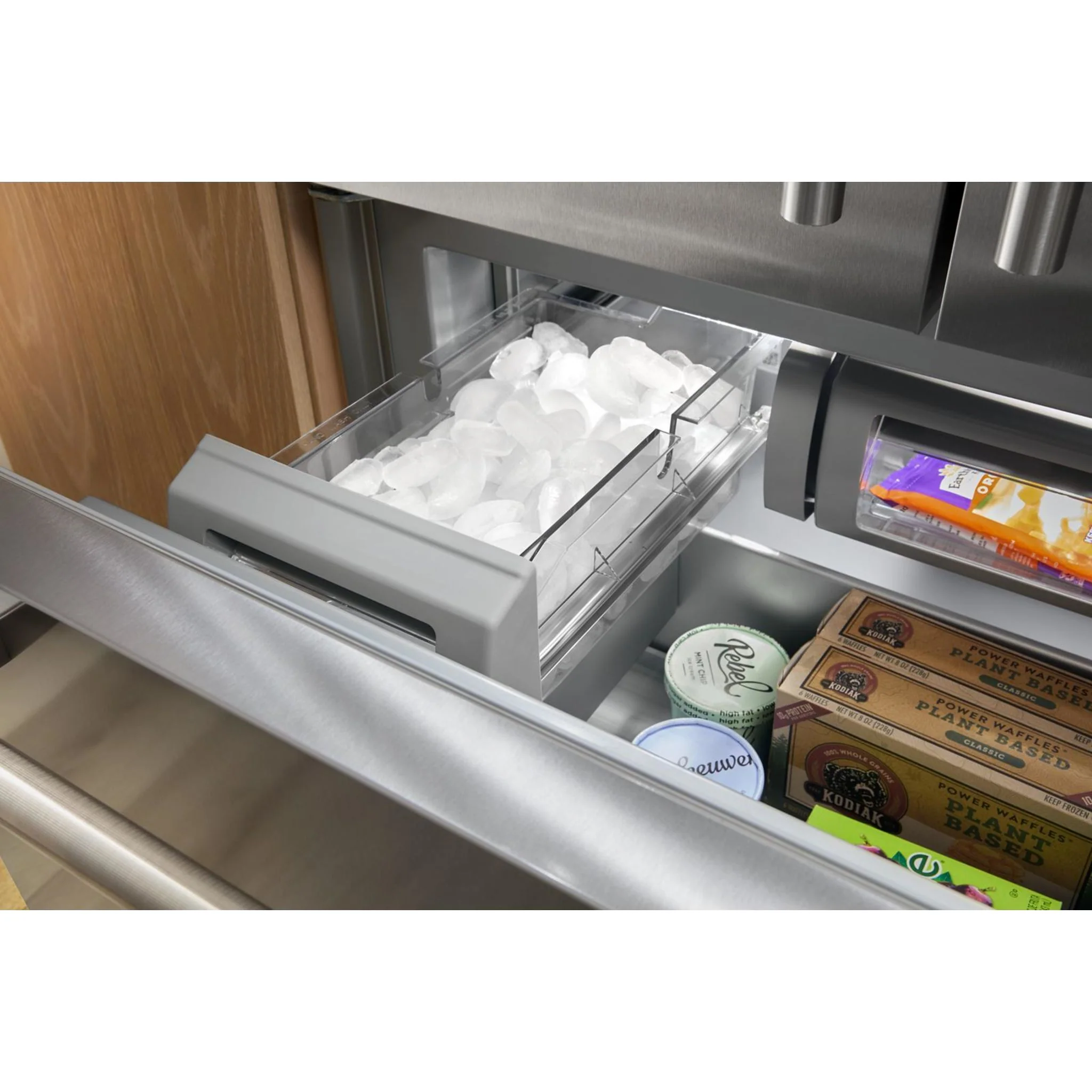 KitchenAid 20.8 Cu. Ft. 36" Built-In French Door Bottom Mount Refrigerator with Platinum Interior - Black Ore (KBFN536SBE) - Image 5