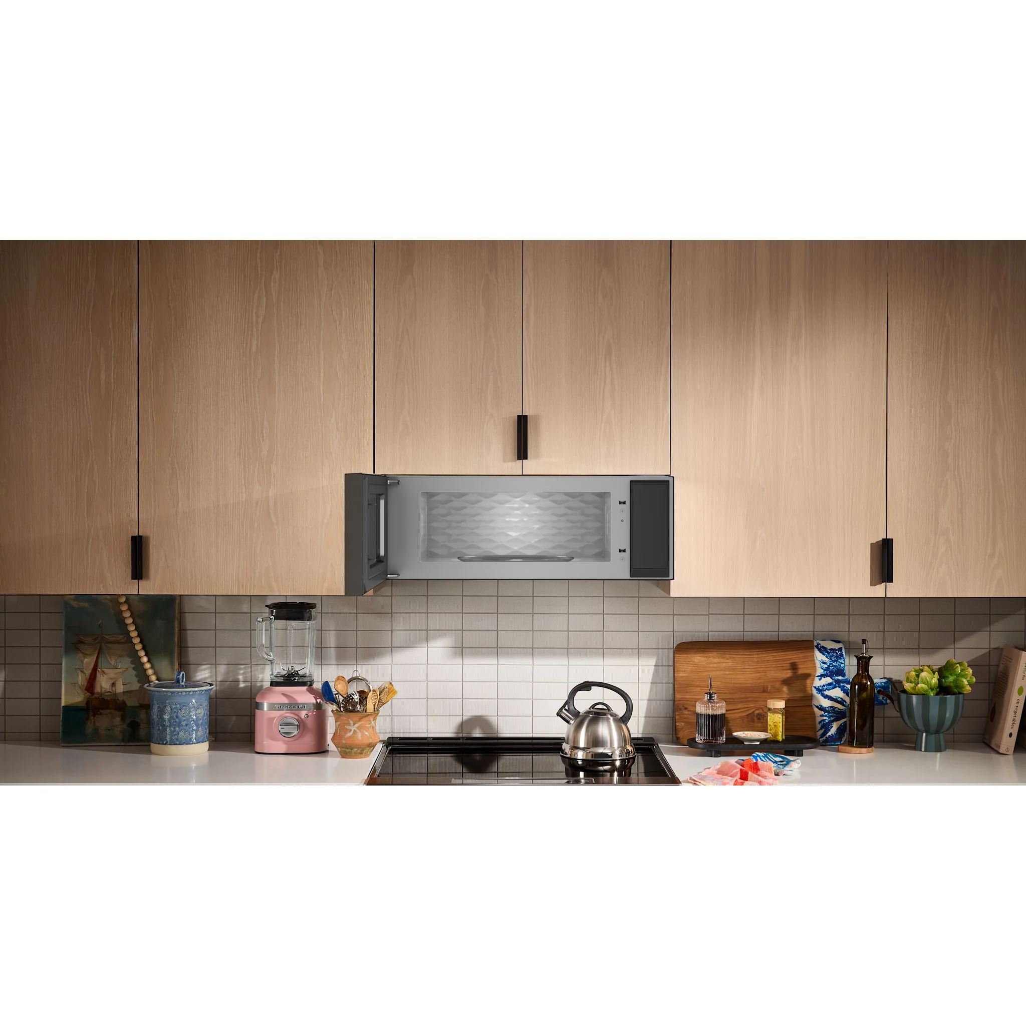 KitchenAid Smart Low Profile Microwave Hood Combination with Dual Fan Ventilation - Black Ore (YKMML550RBE) - Image 9