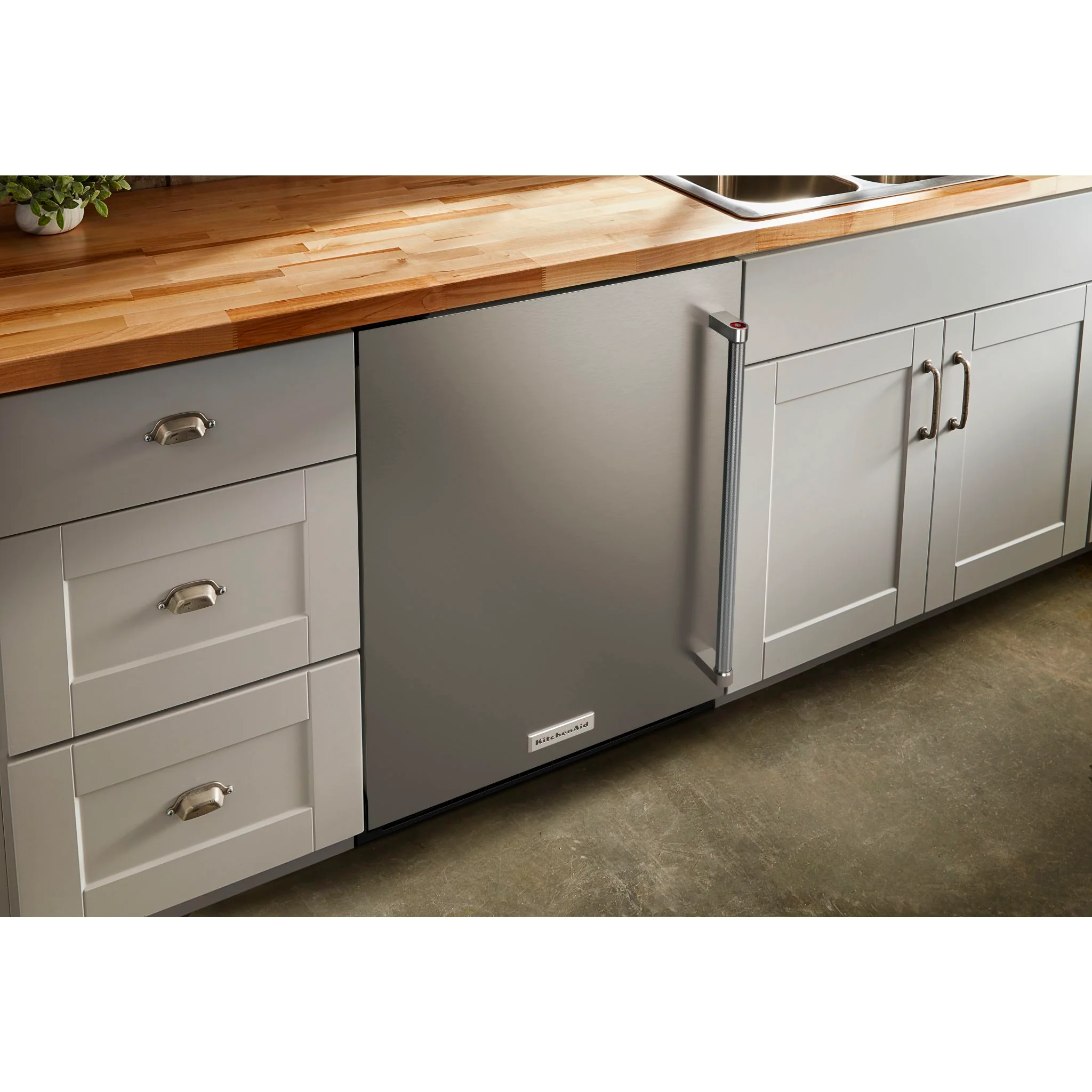 KitchenAid 24" Undercounter Refrigerator with Stainless Steel Door -Stainless Steel (KURL114KSB) - Image 9