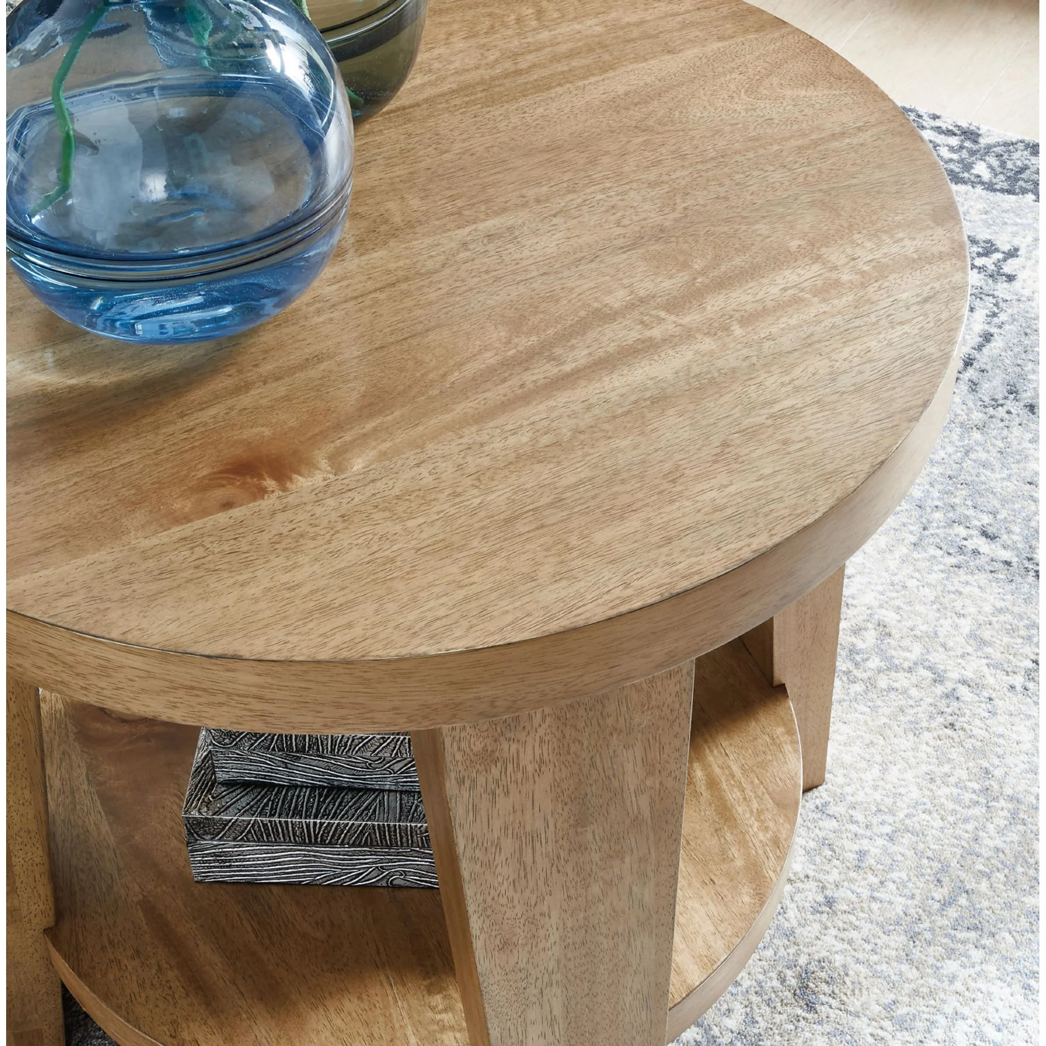 Kristiland End Table - Light Brown - Image 10