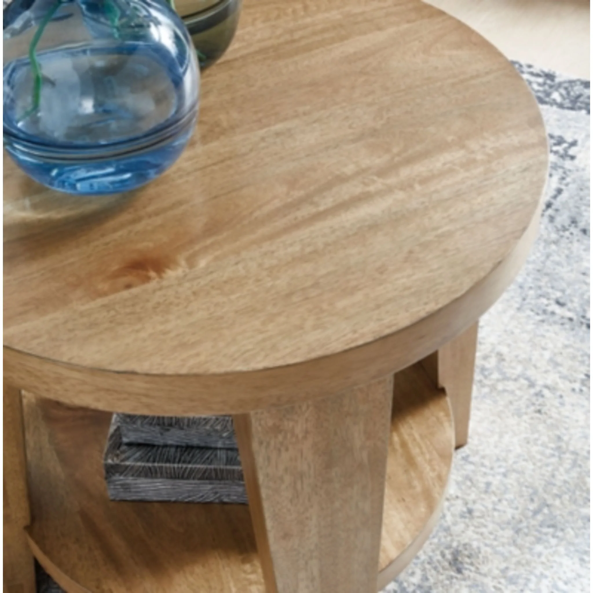 Kristiland End Table - Light Brown - Image 4