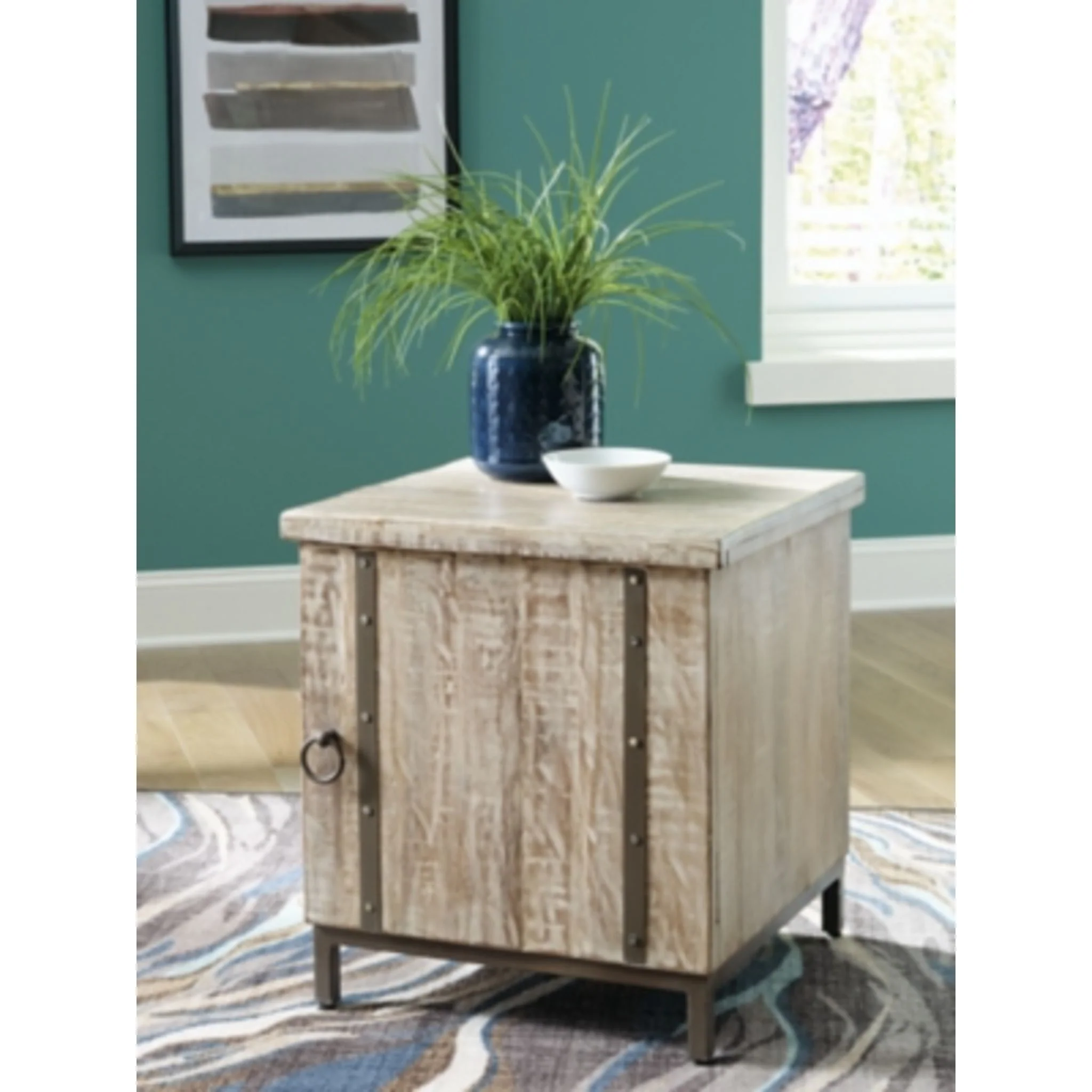 Laddford Accent Cabinet - Whitewash - Image 10