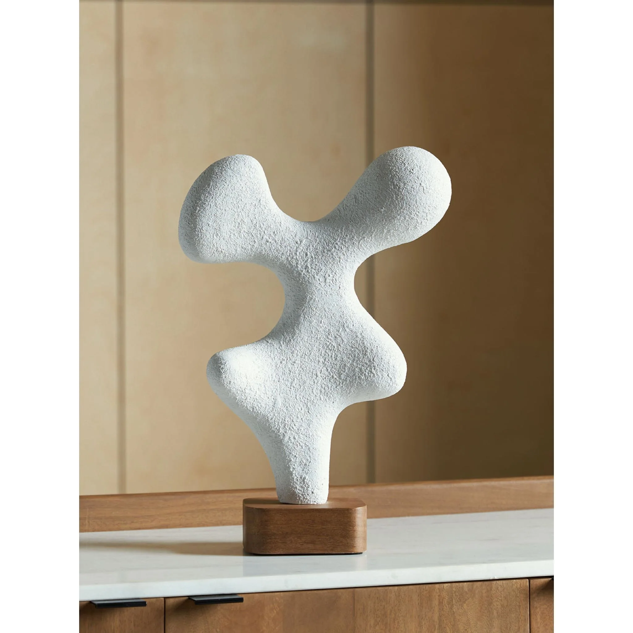 Lavarsen Sculpture - Image 2