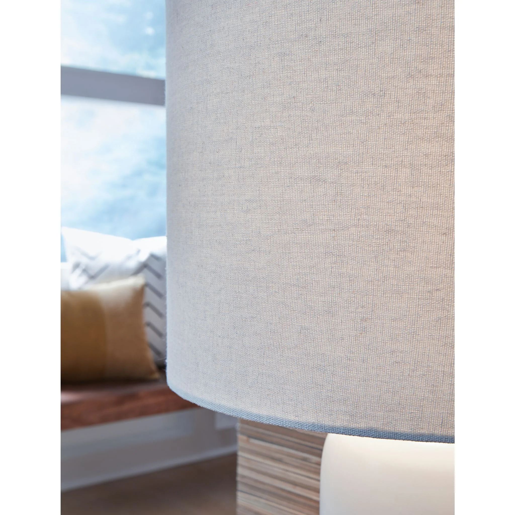 Lemrich Table Lamp 25.25" - Image 3