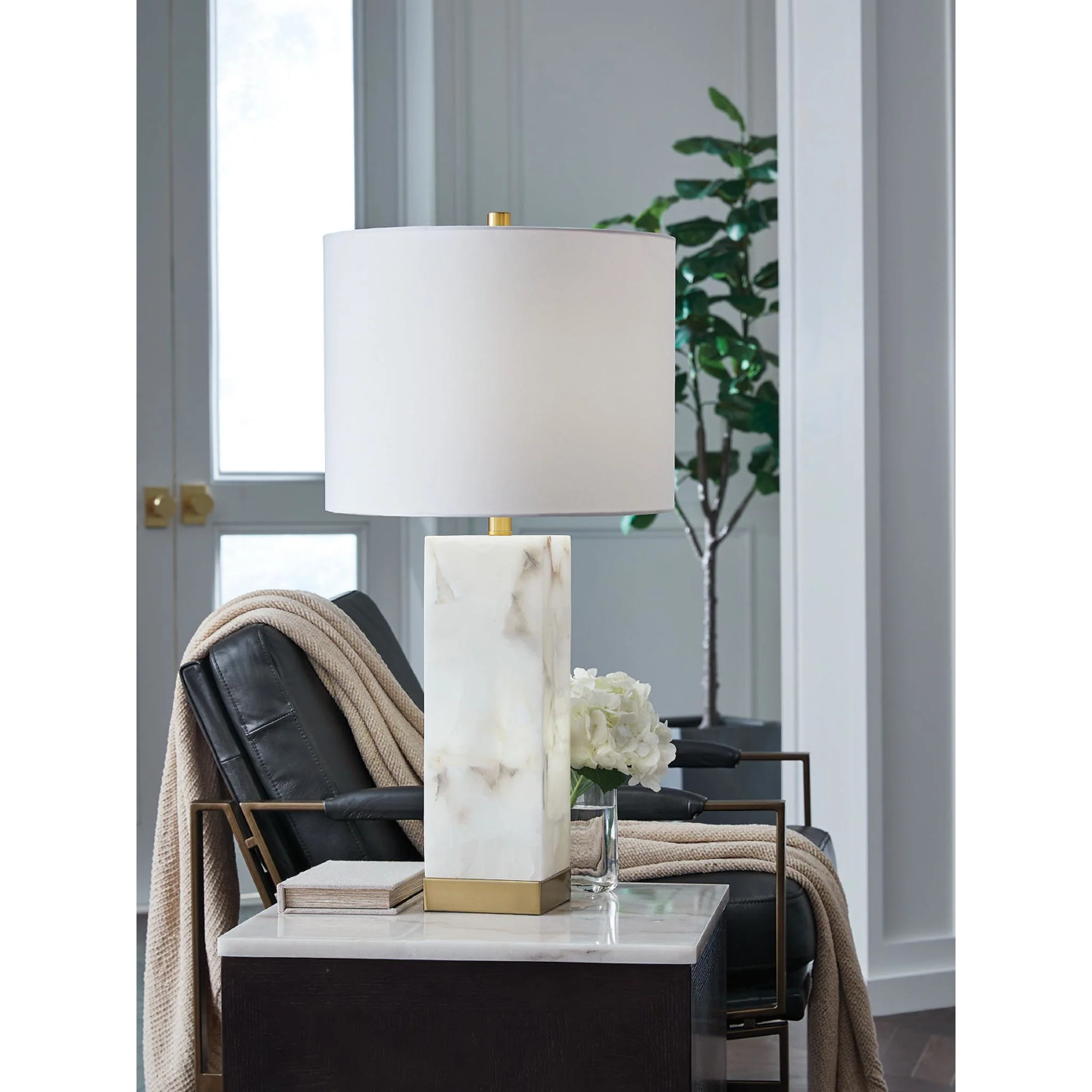 Linderfield Table Lamp 29.25" - Image 3