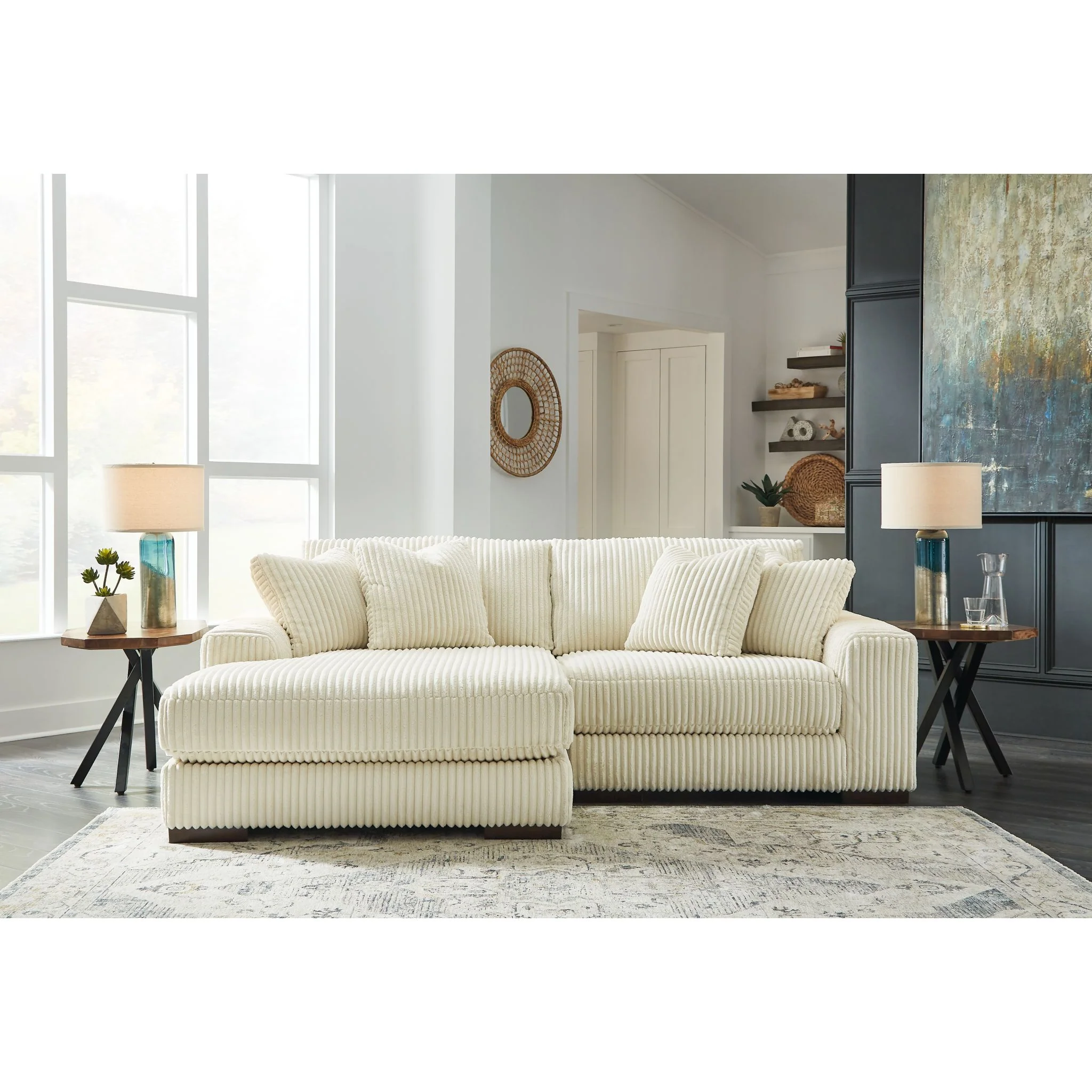 Lindyn 2 Piece Sectional with Chaise - Image 26