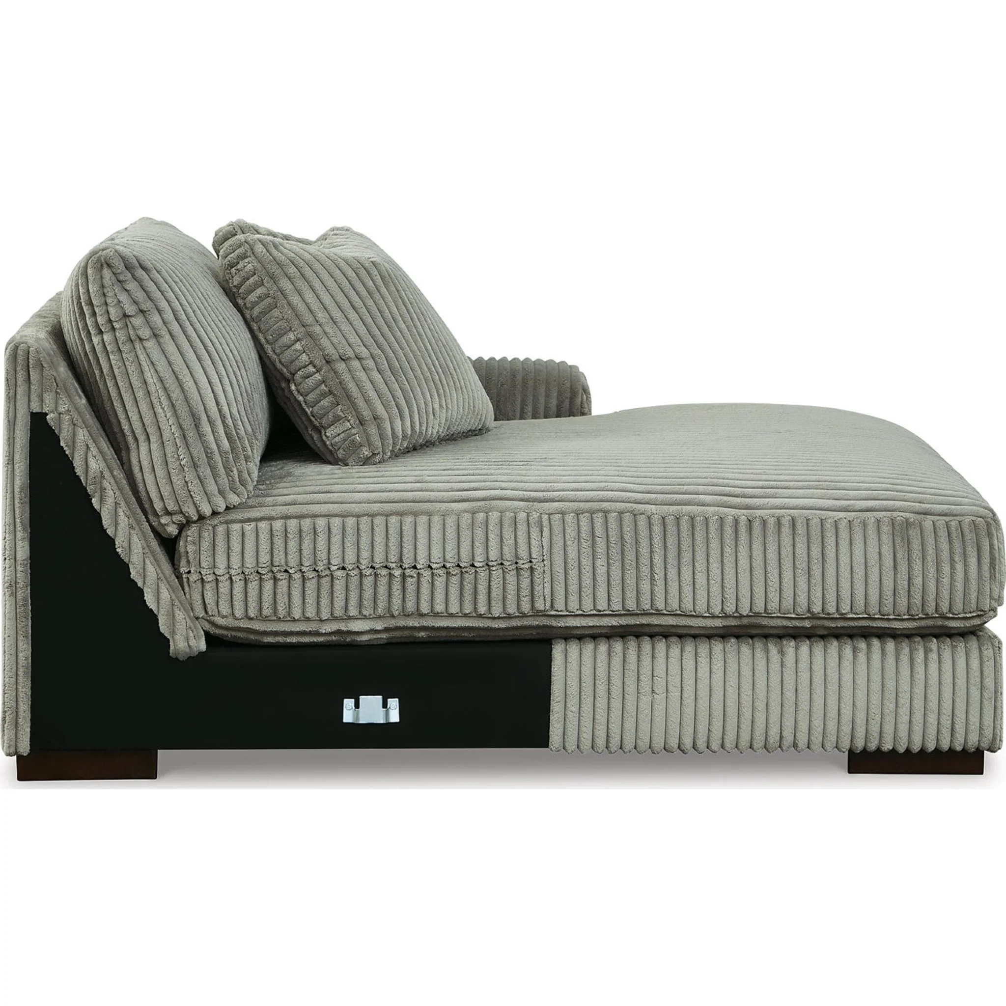 Lindyn 3 Piece Sectional with Chaise - Image 161