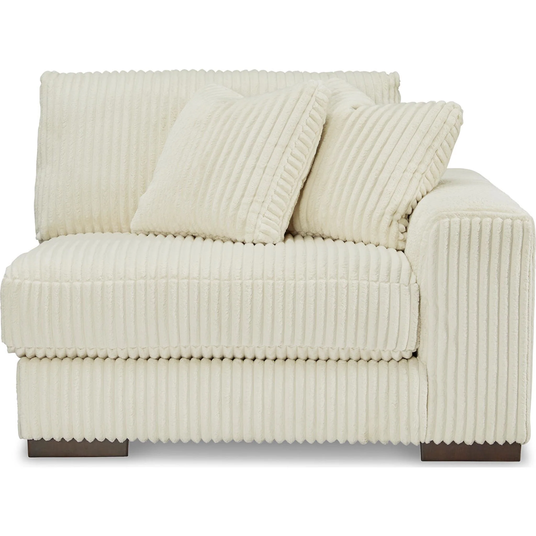 Lindyn 4 Piece Sectional - Image 5