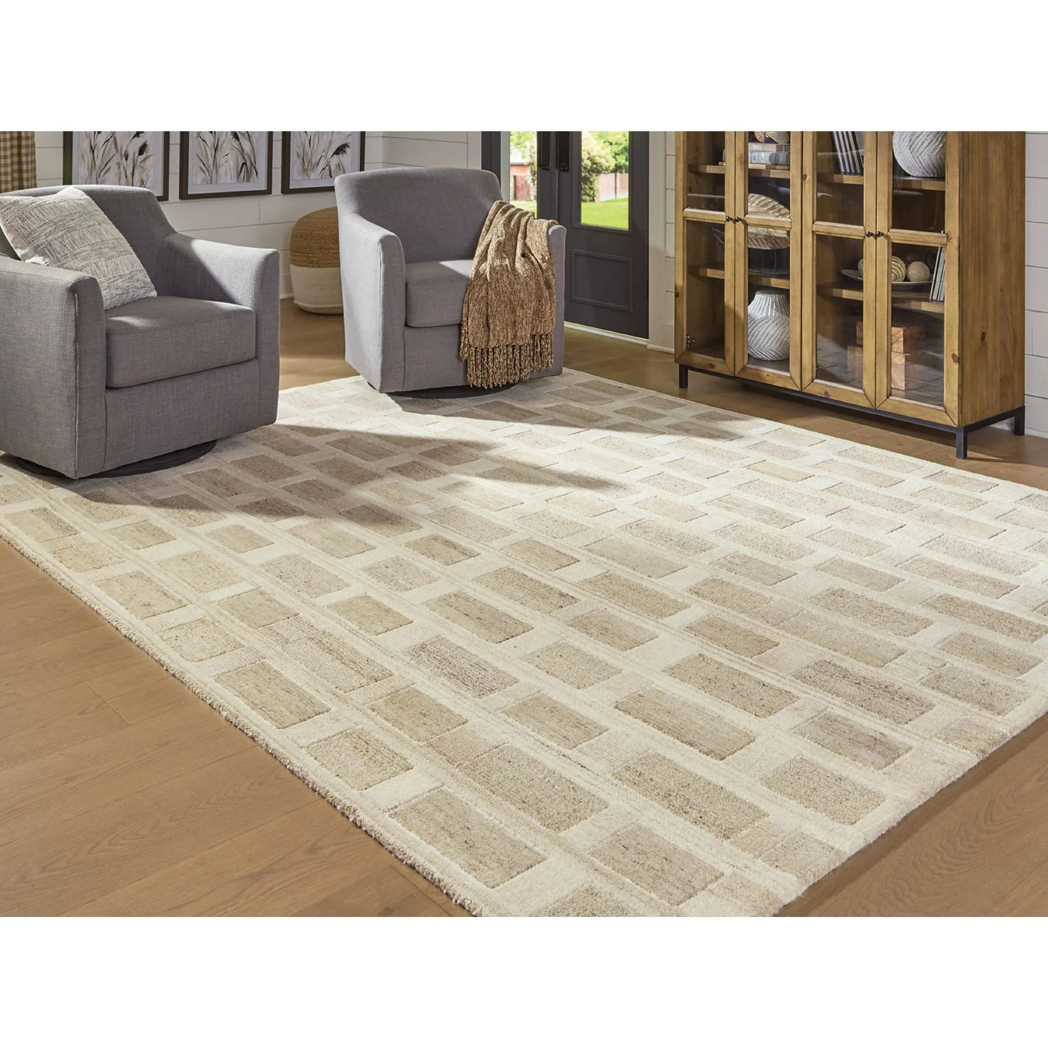 Lisgrove Area Rug - Image 10