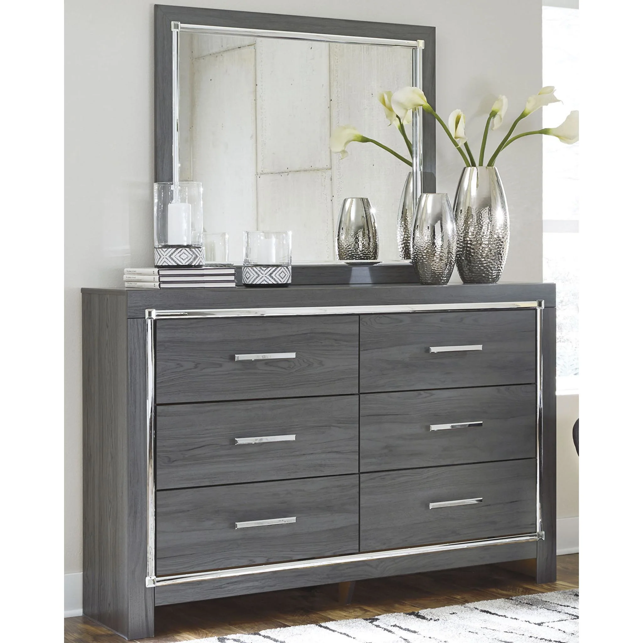 Lodanna 6 Piece Panel Bedroom - Gray - Image 6