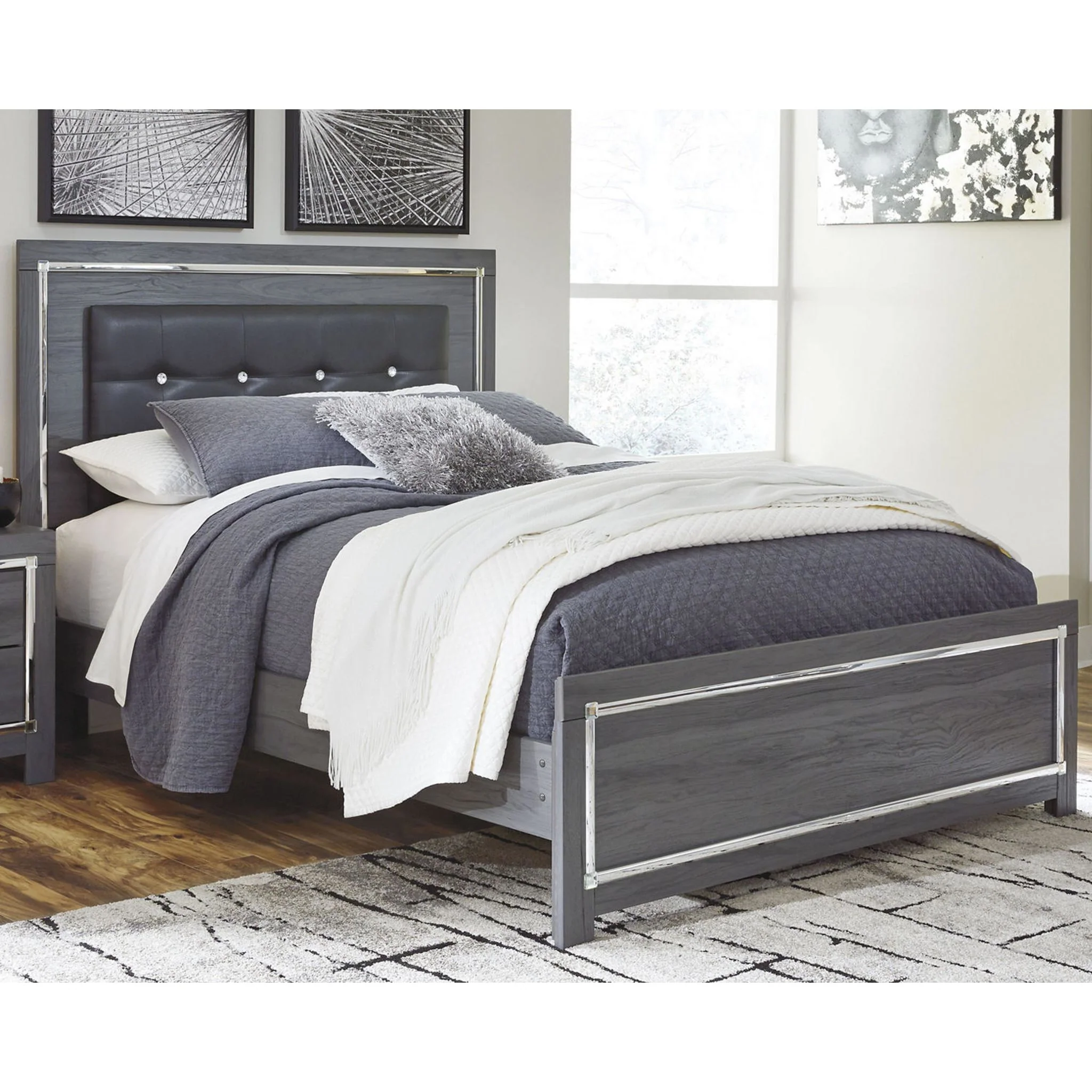 Lodanna Panel Bed - Gray - Image 2