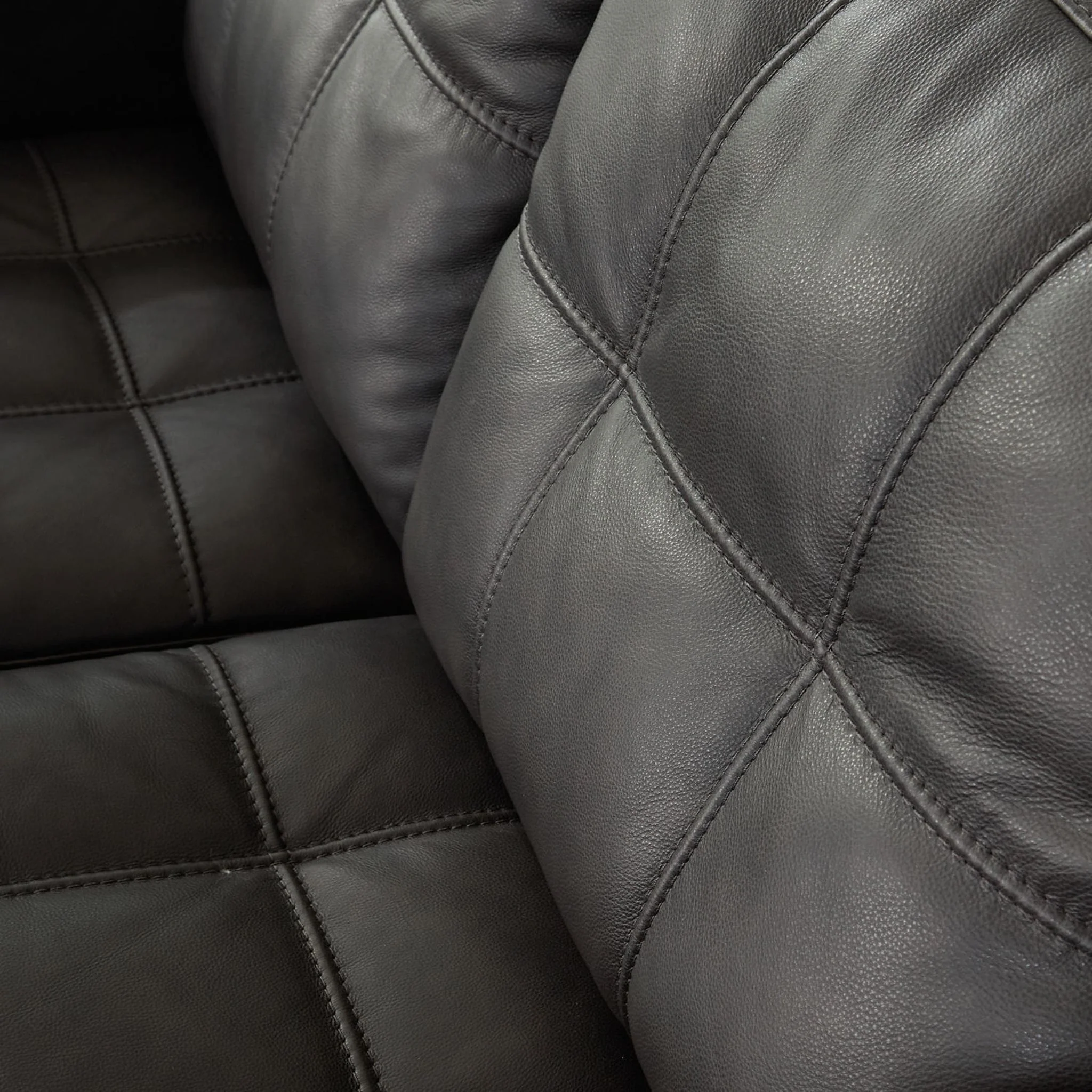 Luigi Sofa - Thunder - Image 15