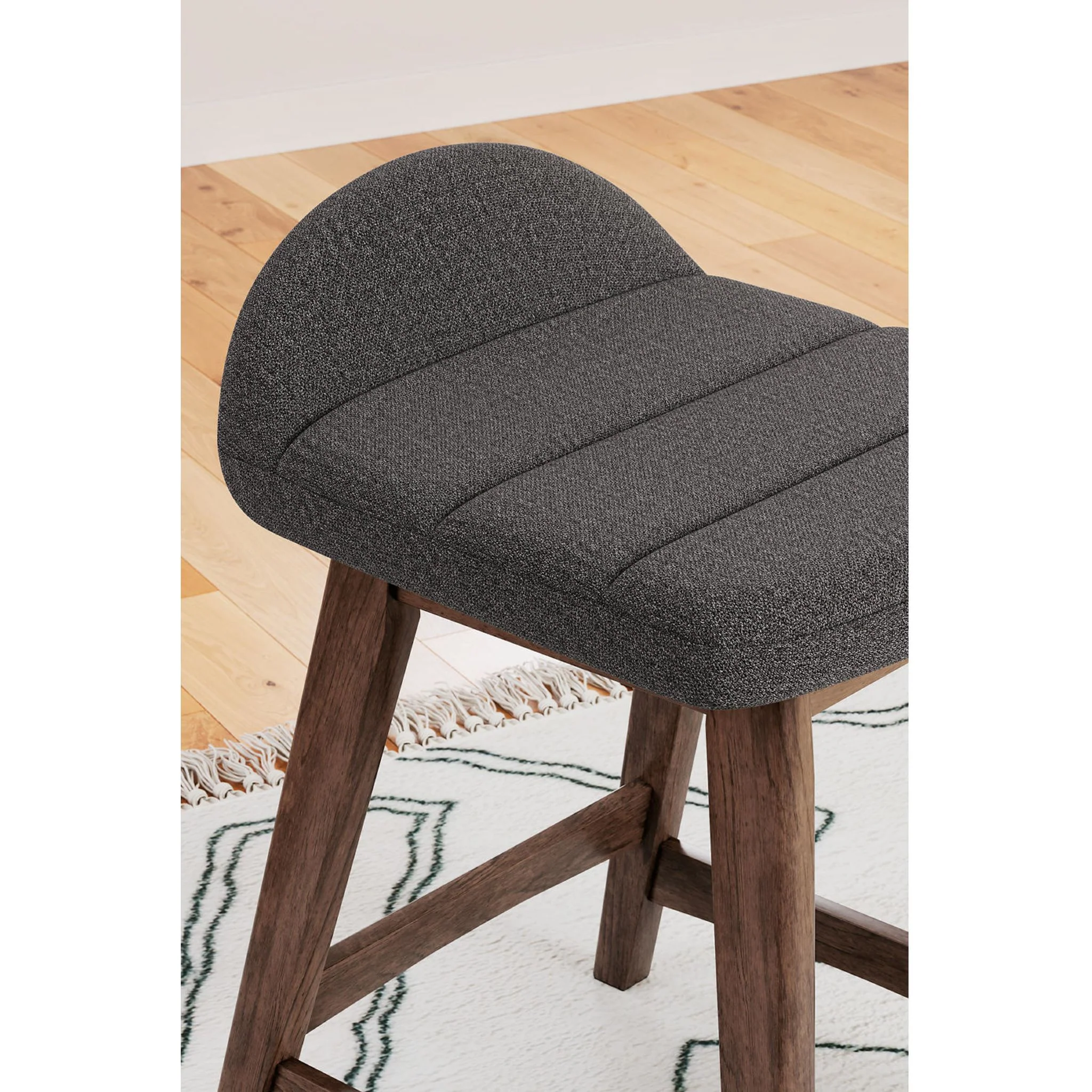 Lyncott Counter Height Stool - Image 50