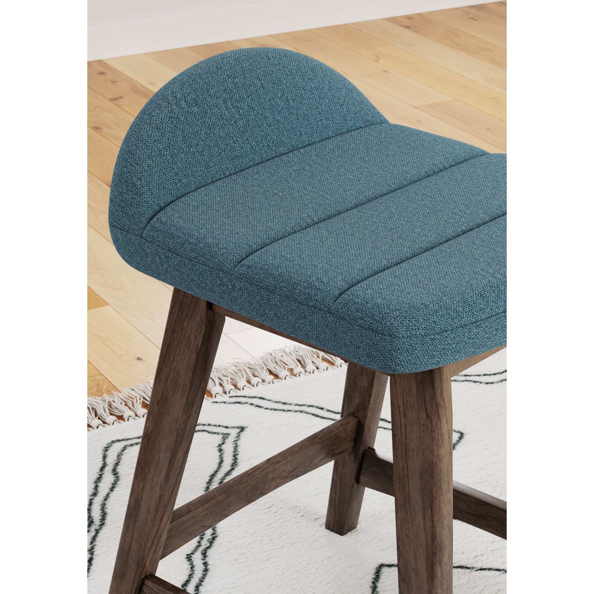 Lyncott Counter Height Stool - Image 7